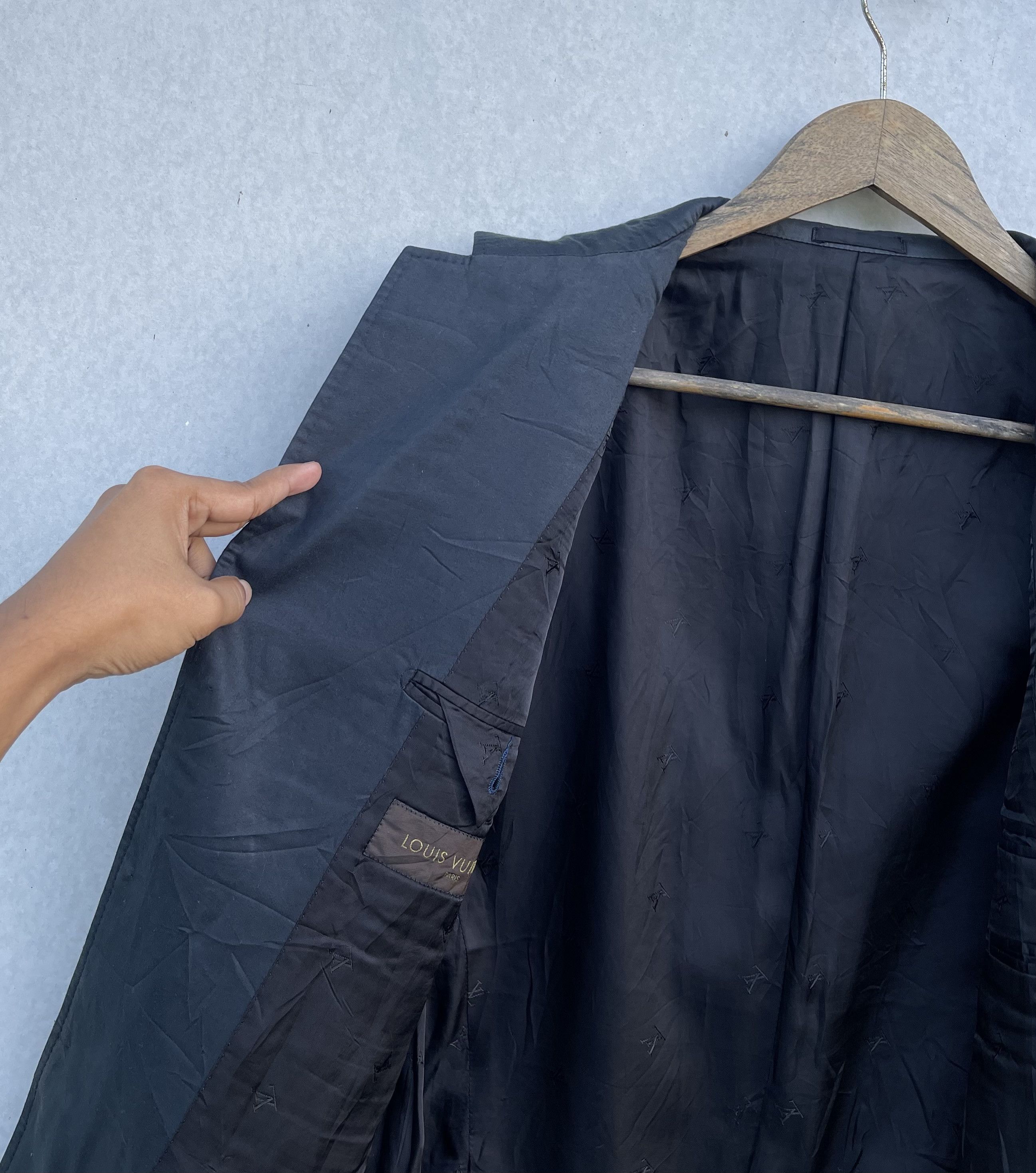 Louis Vuitton 🔥 LOUIS VUITTON MEN'S SINGLE BRESTED BLAZER JACKET Size US M / EU 48-50 / 2 - 7 Thumbnail