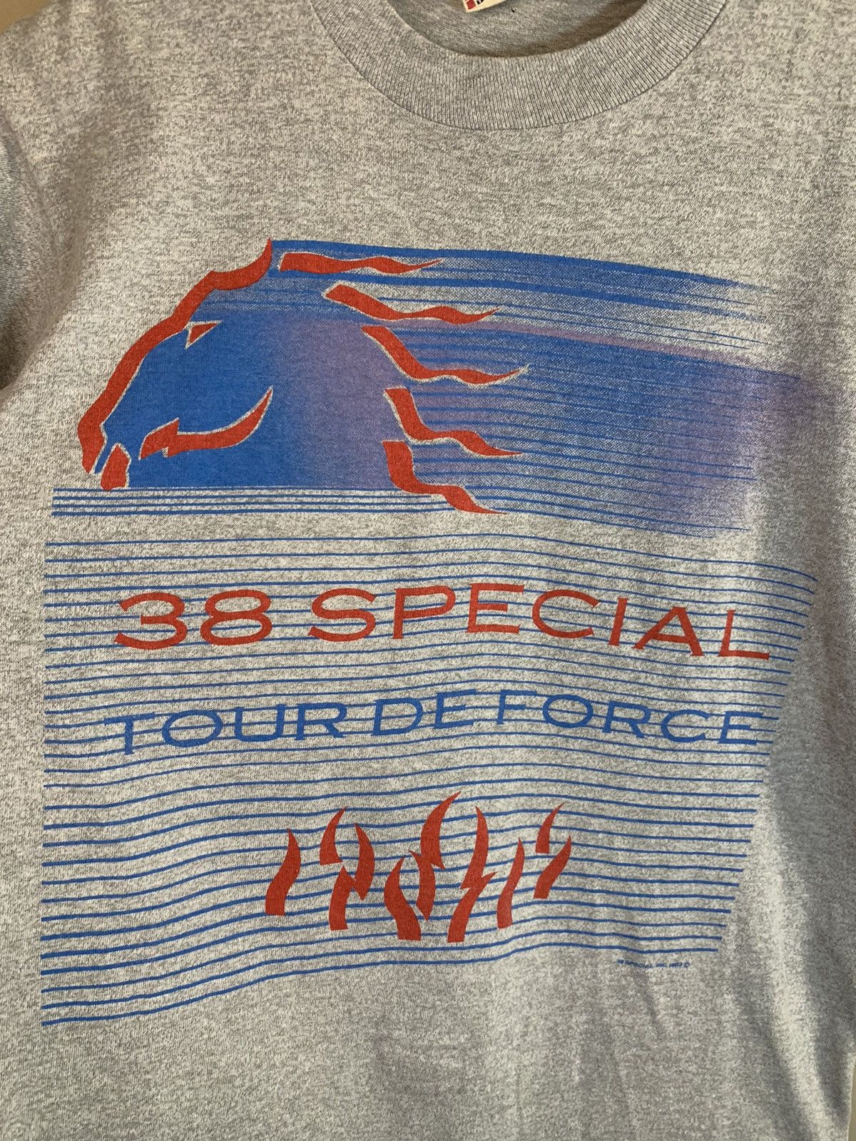Band Tees × Vintage *RARE* Vintage 1983 .38 Special Tour De Force Band T-Shirt Size US M / EU 48-50 / 2 - 3 Thumbnail