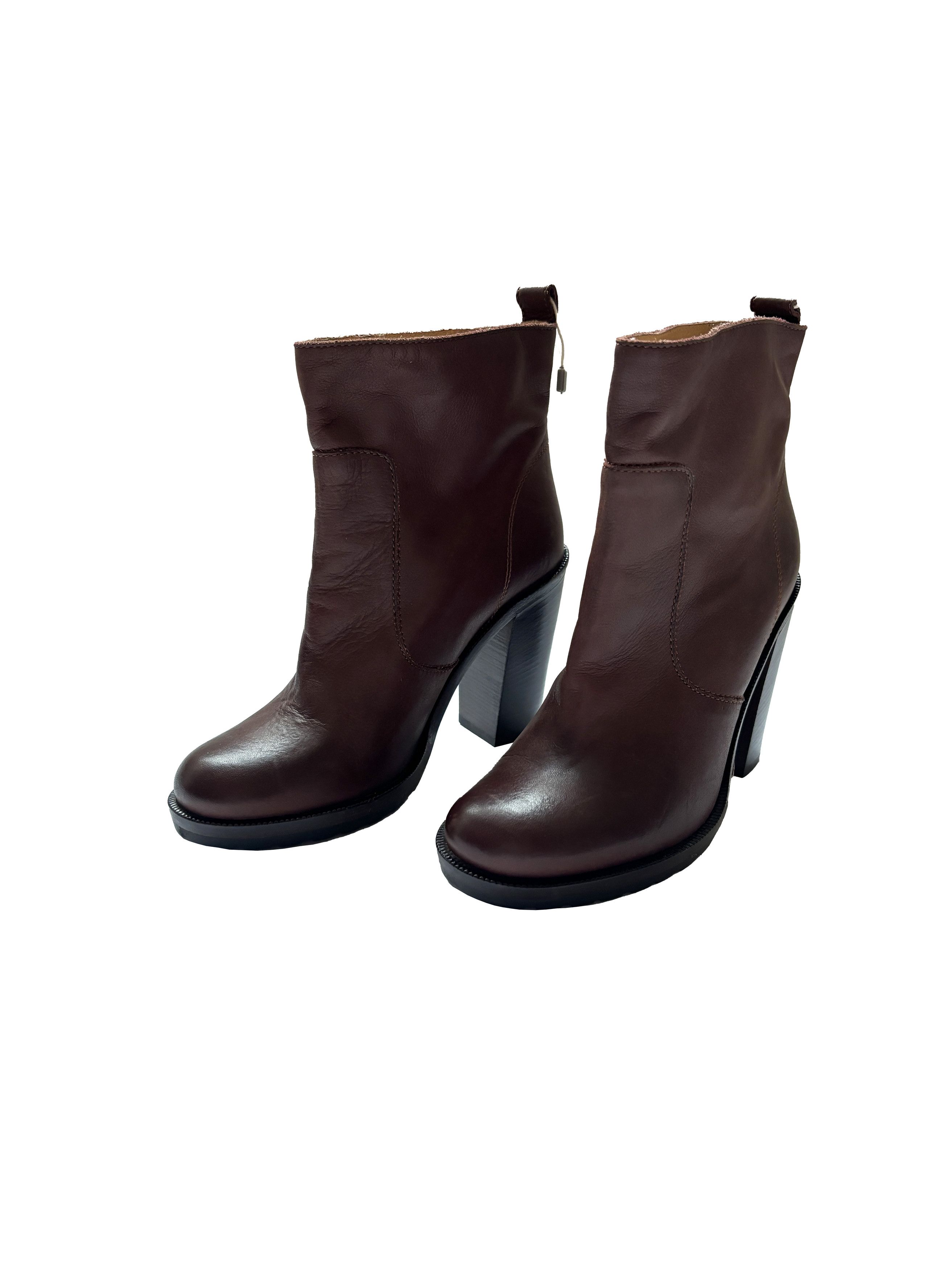 Maison Margiela ⚡️QUICK SALE⚡️Margiela Ankle Boots Extendable to High Boots Size US 5 / IT 35 - 6 Thumbnail