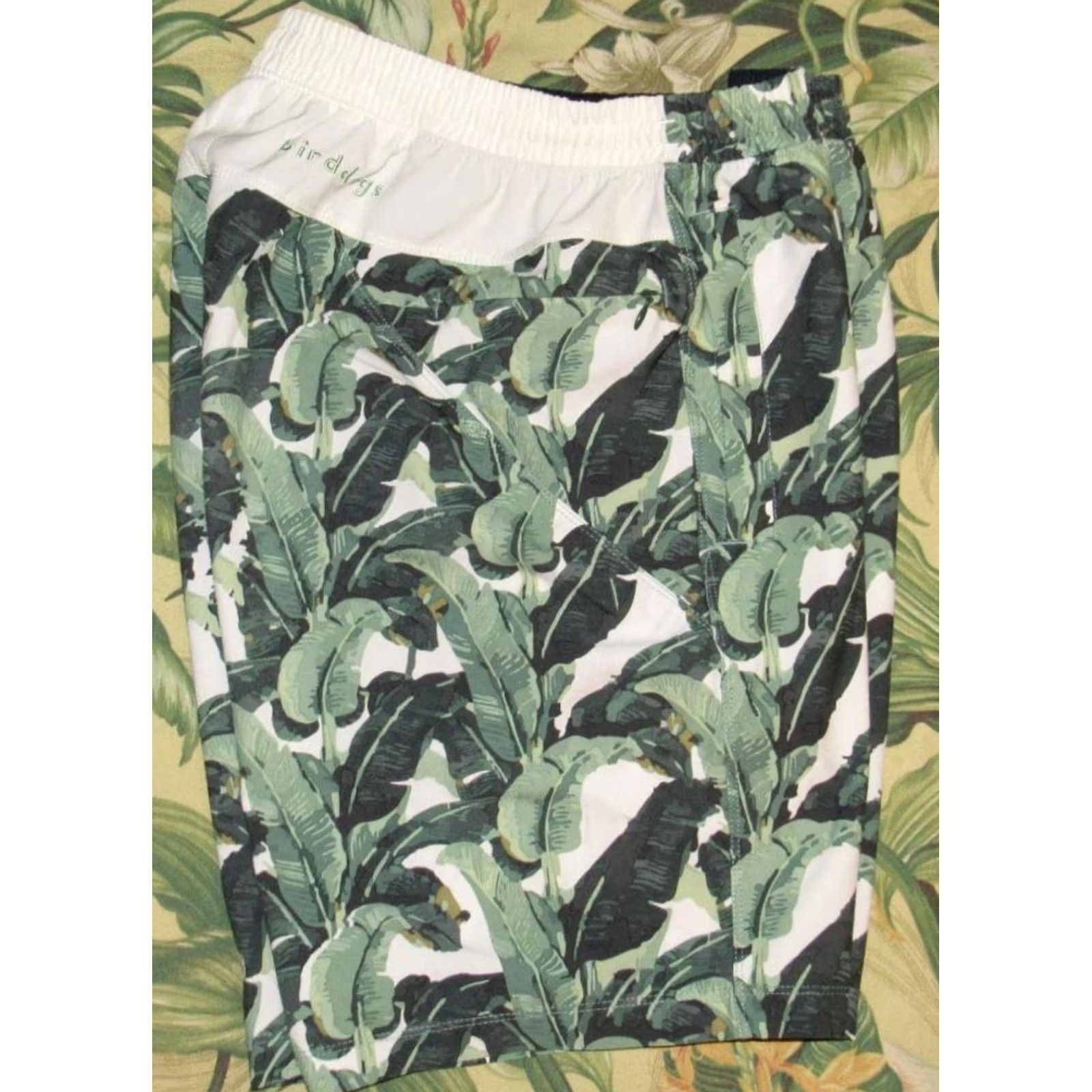 Vintage BIRDDOGS Green Printed Lined 9" Shorts Medium Size US 31 - 3 Thumbnail