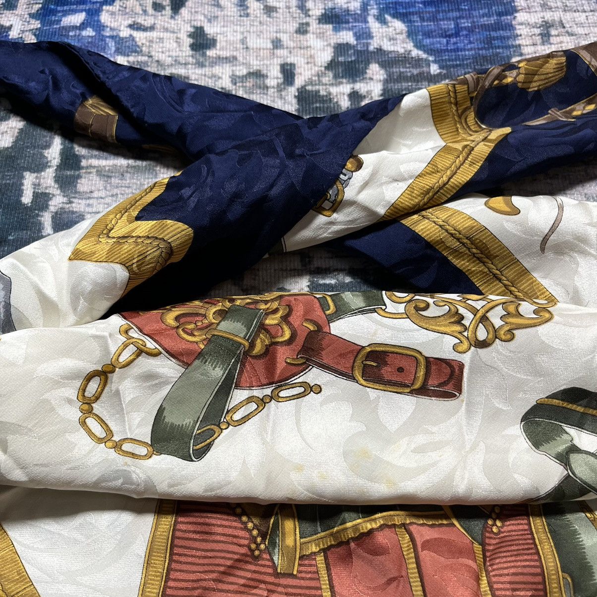 Designer 🔥Piero Massa Multicolour Goldchain Scarves Italy Size ONE SIZE - 4 Thumbnail