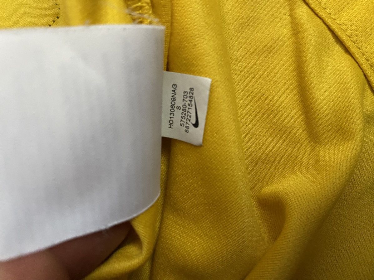 Nike Nike BRASIL 2014 2015 HOME FOOTBALL SHIRT SOCCER JERSEY Size US S / EU 44-46 / 1 - 11 Thumbnail