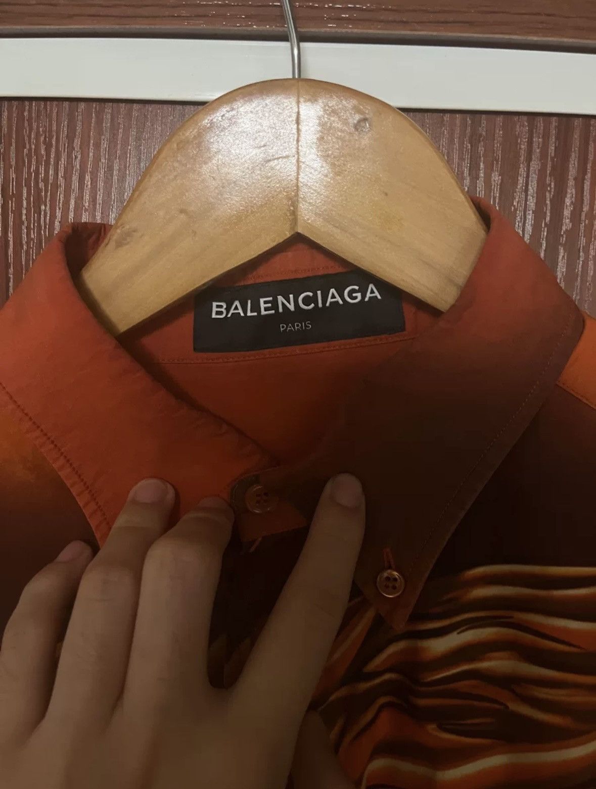 Balenciaga Balenciaga 18ss bfrnd shirt Size US L / EU 52-54 / 3 - 3 Thumbnail