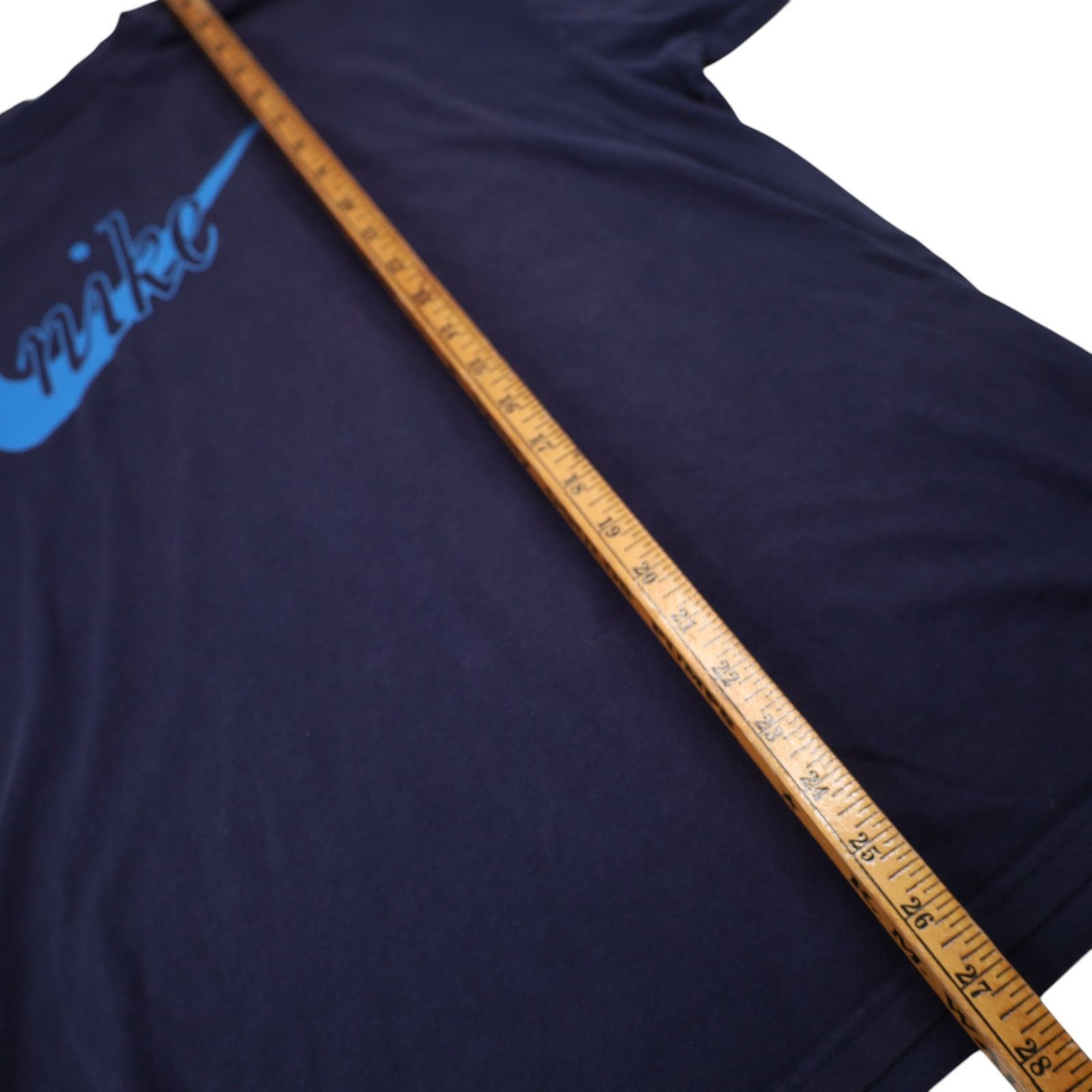 Nike × Vintage Vintage Y2k Nike Spellout Swoosh Faded Graphic T Shirt Size US L / EU 52-54 / 3 - 7 Thumbnail