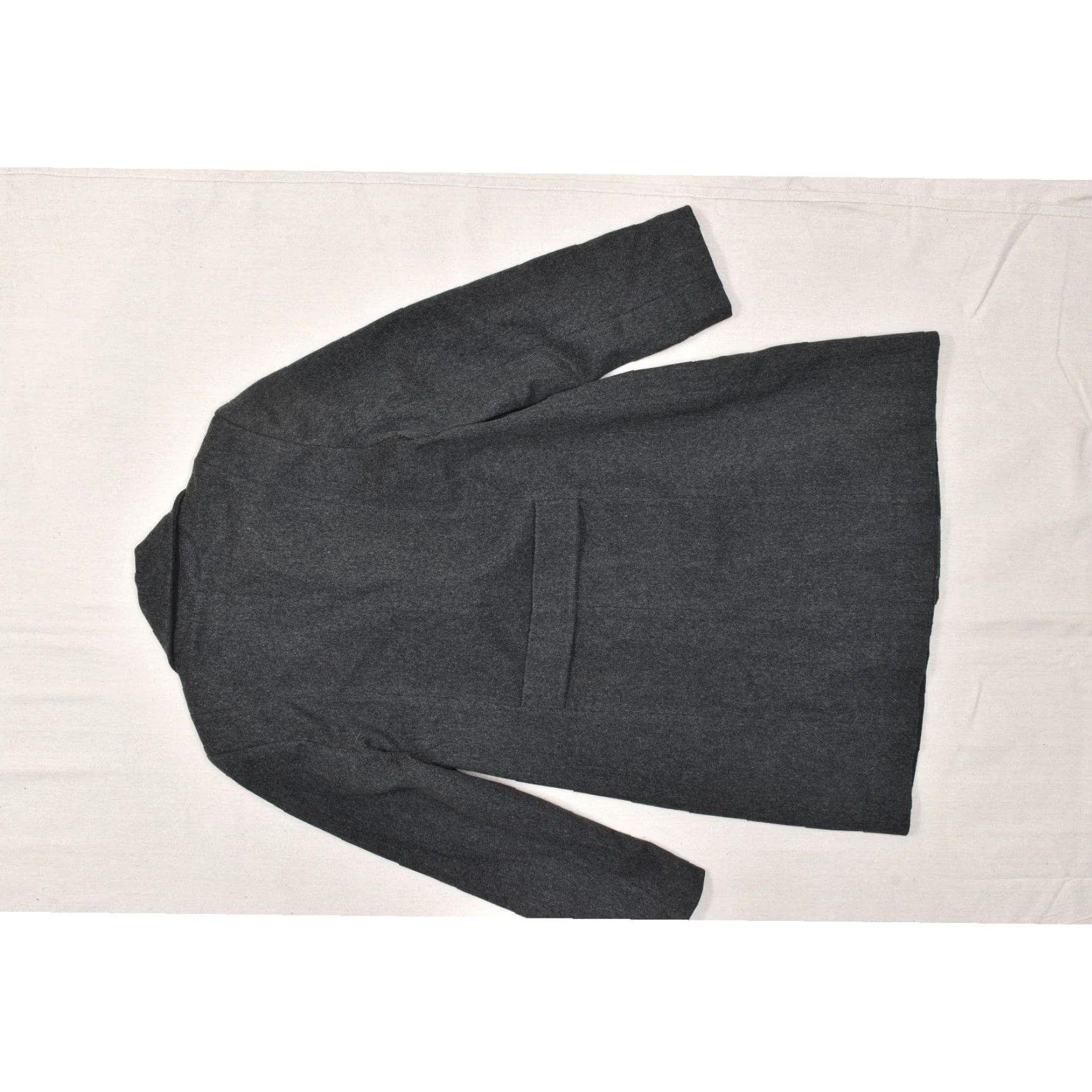 Pendleton Pendleton Women’s Gray Wool Double Breasted Peacoat Regular Size 10 Solid Coat, Wool, Gray, Pendleton, Pea Coat, Coat, Regular, Women, 10 Size L / US 10 / IT 46 - 8 Thumbnail