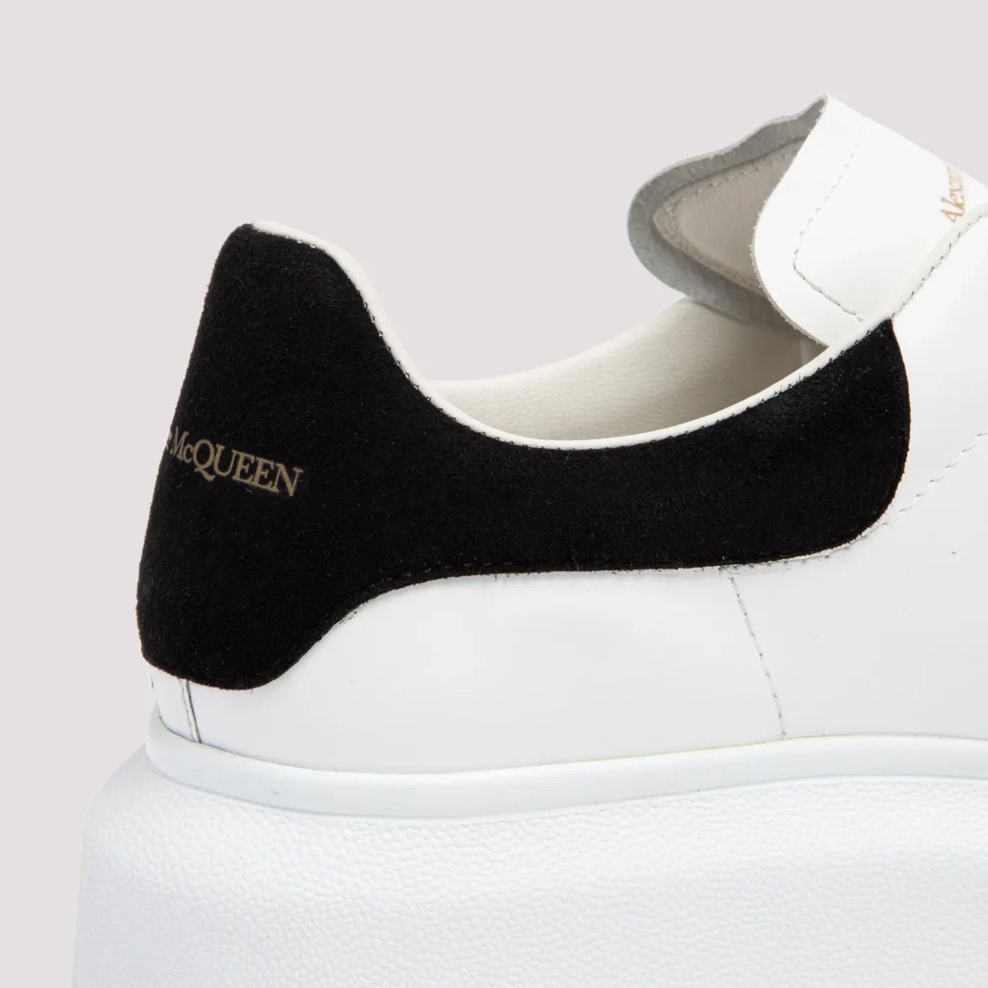 Alexander McQueen o1s22i1n1024 Leather Sneakers in White Black Size US 9 / IT 39 - 4 Thumbnail