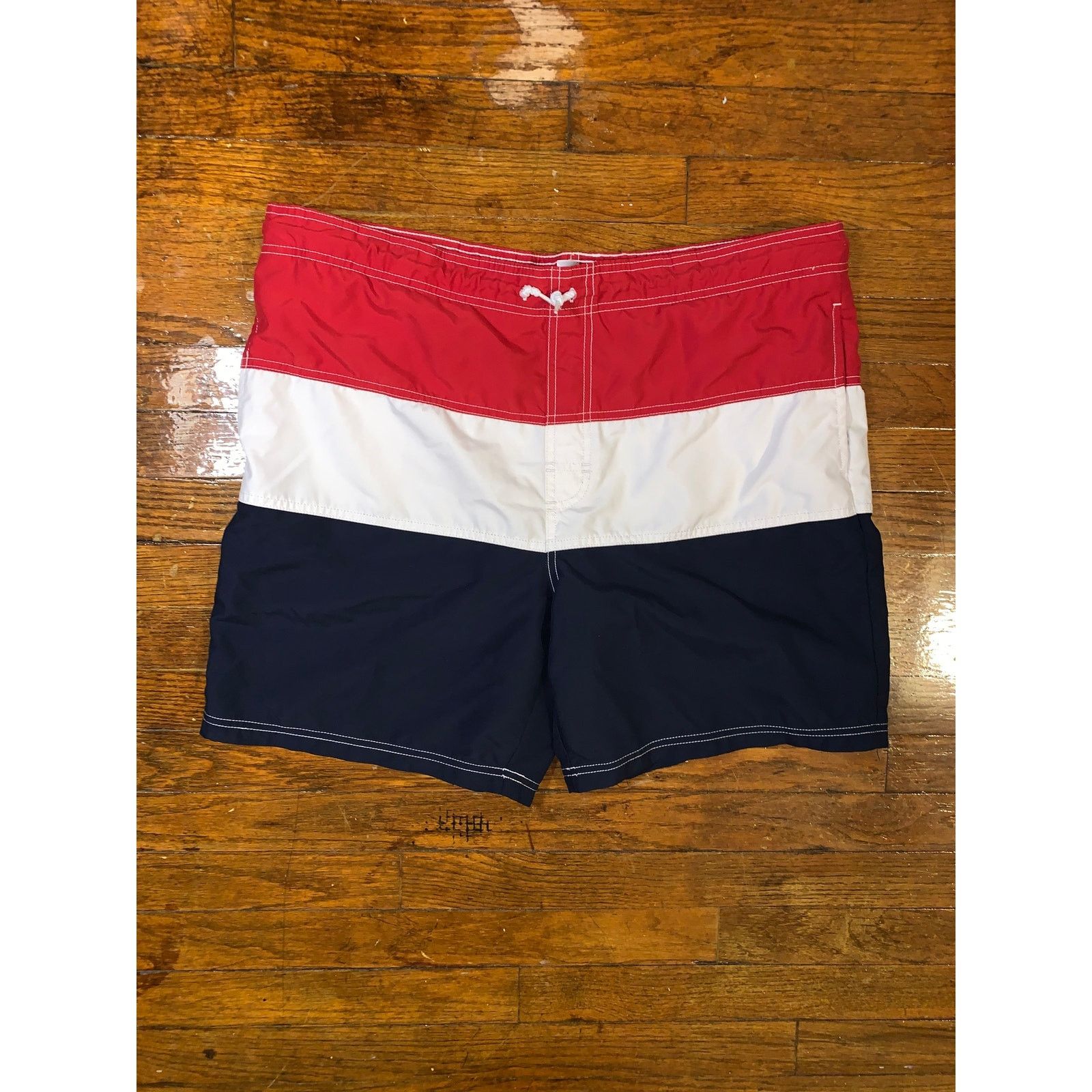 Trader Bay Trader Bay Red White Blue Swim Trunks Mens M 34 36 Patriotic Size US 32 / EU 48 - 1 Thumbnail