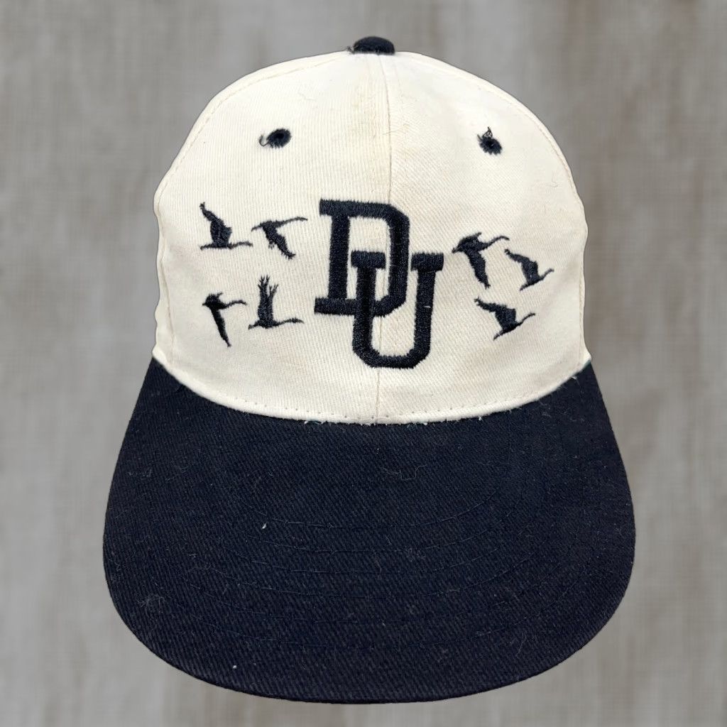Vintage VINTAGE Ducks Unlimited Hat Cap Strap Back Black White Nature Y2K Faded Adult BD Cap Size ONE SIZE - 1 Thumbnail