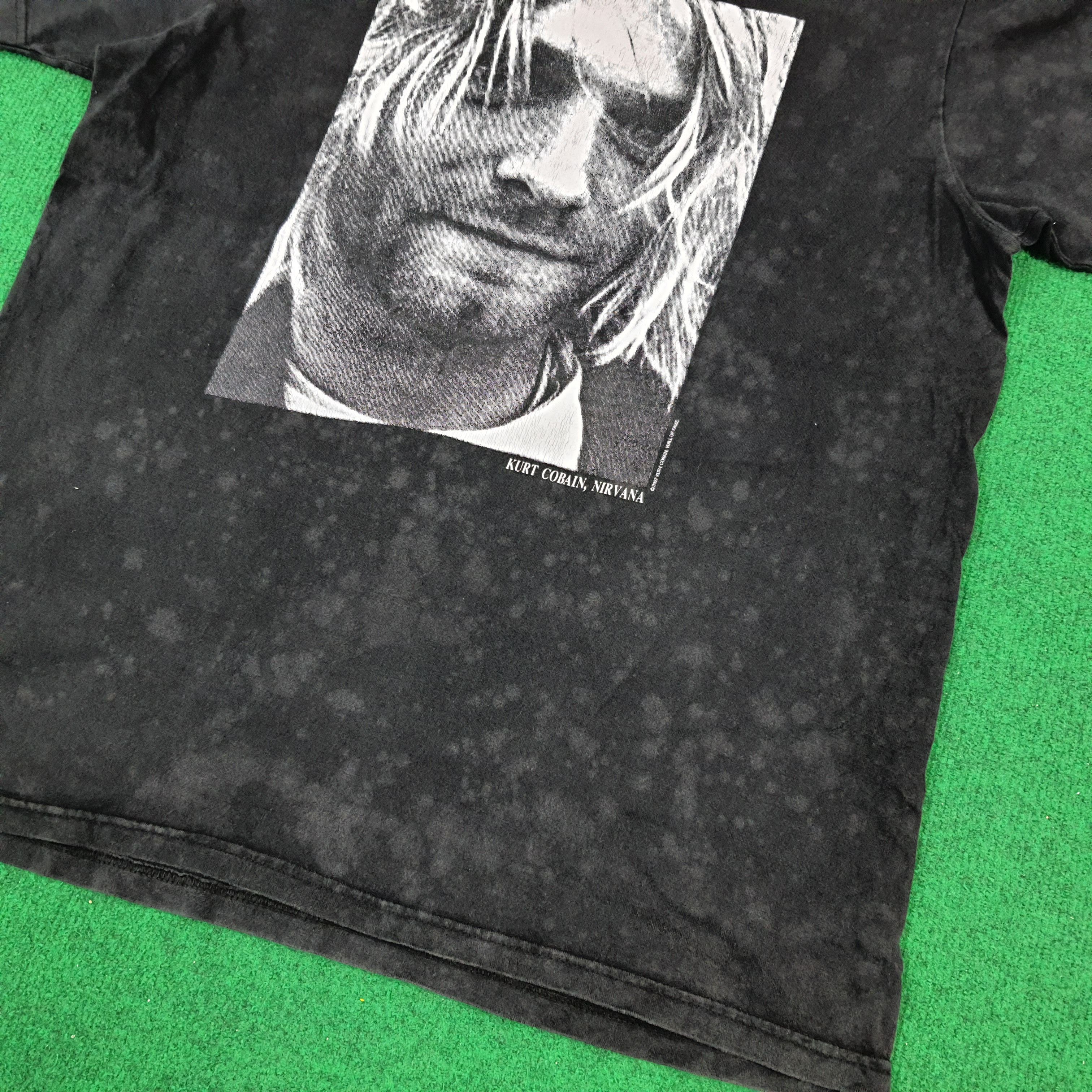 Band Tees × Vintage Vintage Kurt Cobain Nirvana 2007 Photo Tee Size US L / EU 52-54 / 3 - 2 Thumbnail