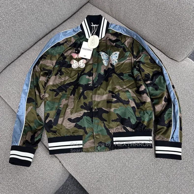 Valentino Valentino Butterfly embroidered Yokosuka baseball jacket Size US M / EU 48-50 / 2 - 1 Thumbnail