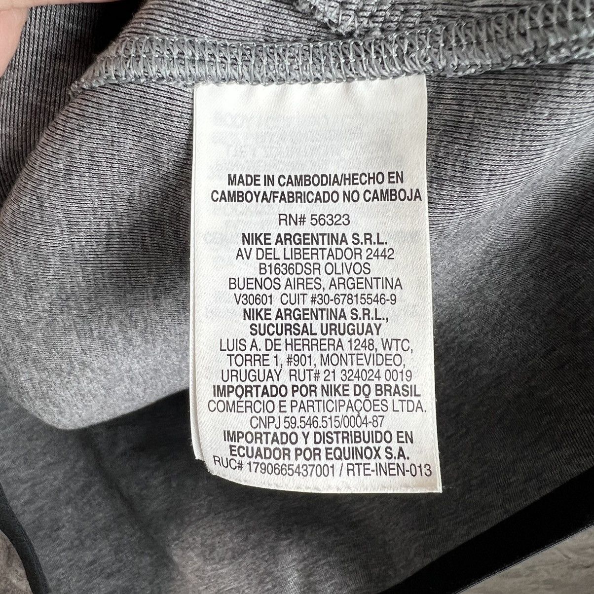 Nike Vintage Nike Tech Fleece CABJ 90s Size US M / EU 48-50 / 2 - 4 Thumbnail