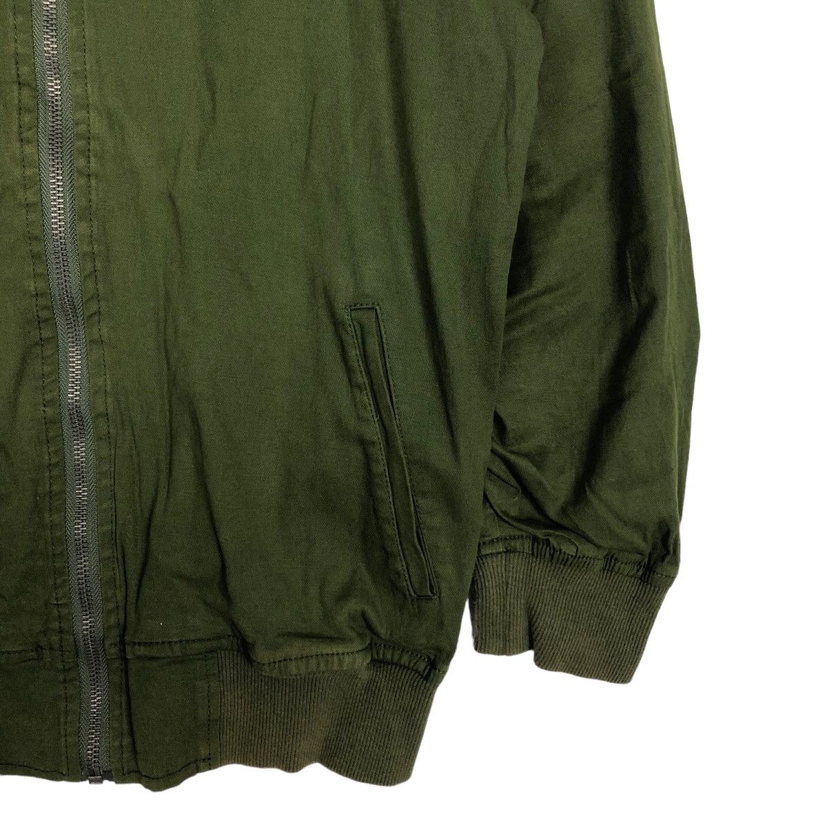 In The Attic 🔥90’s Riot Riot Bomber Jacket In The Attic Japan Military Size US L / EU 52-54 / 3 - 5 Thumbnail