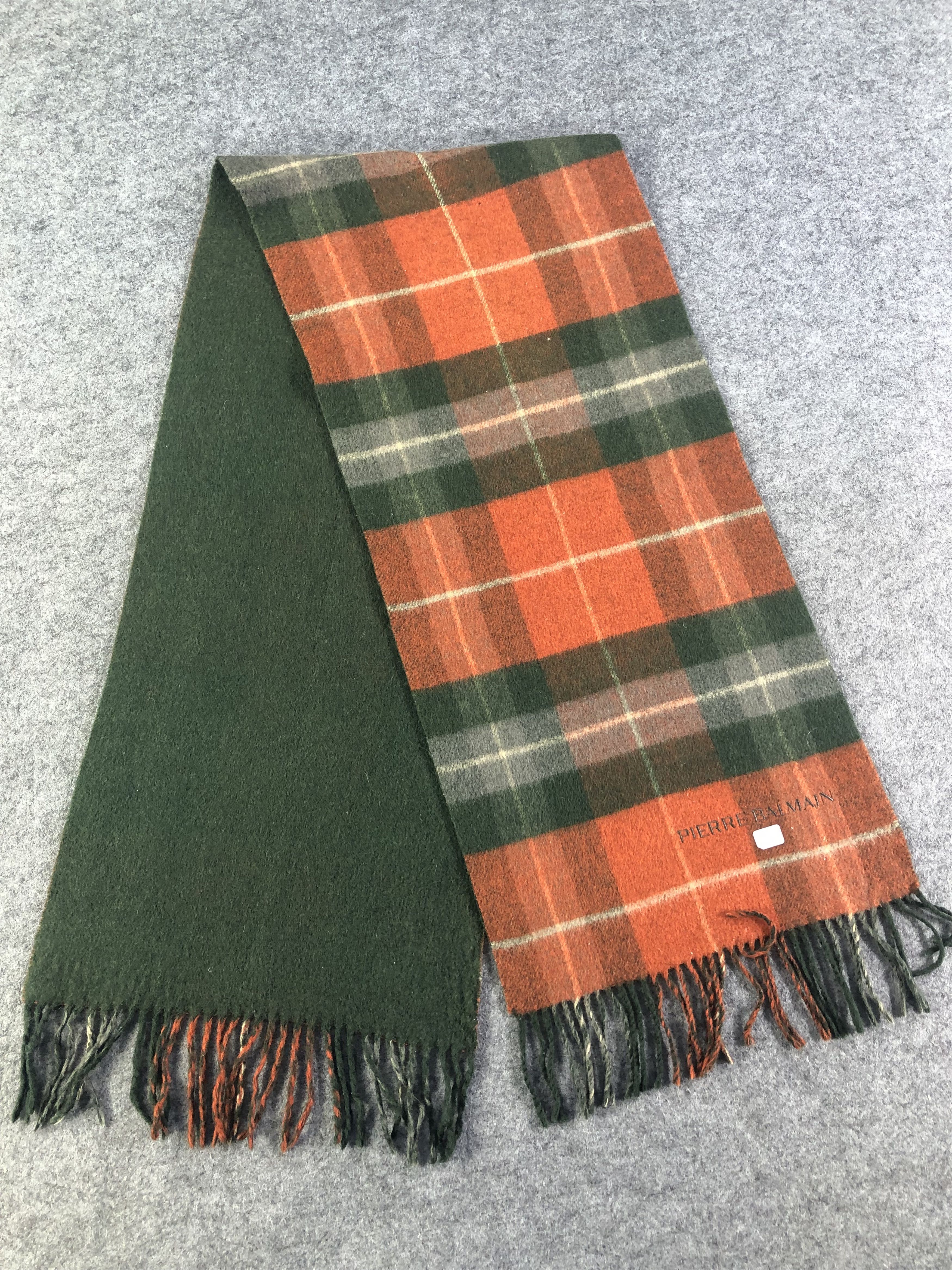 Pierre Balmain Pierre Balmain Scarf / Muffler / Neckwear Size ONE SIZE - 2 Thumbnail