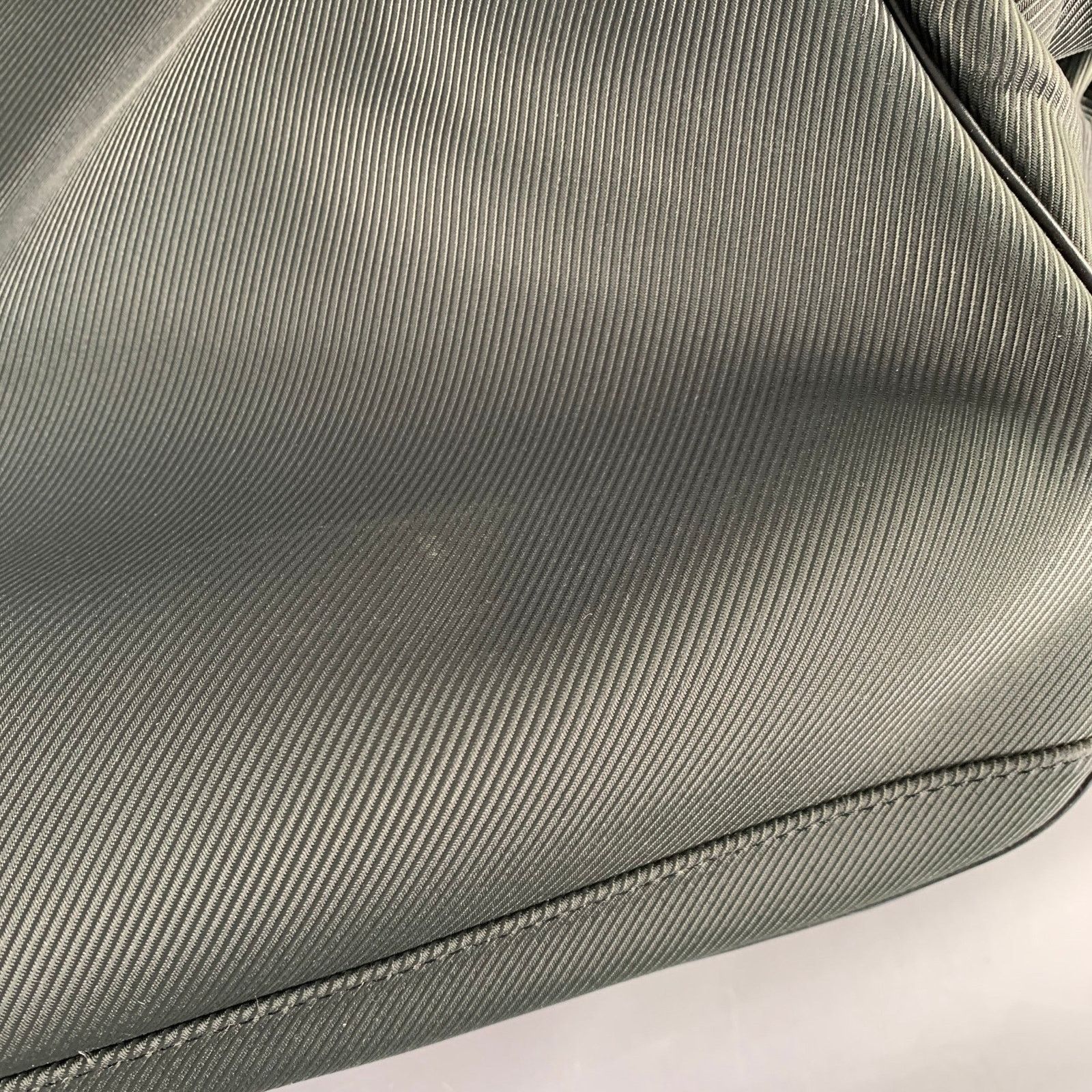 Louis Vuitton Taiga Santore Ardoise Green Black Two Tone Nylon Leather Size ONE SIZE - 10 Thumbnail