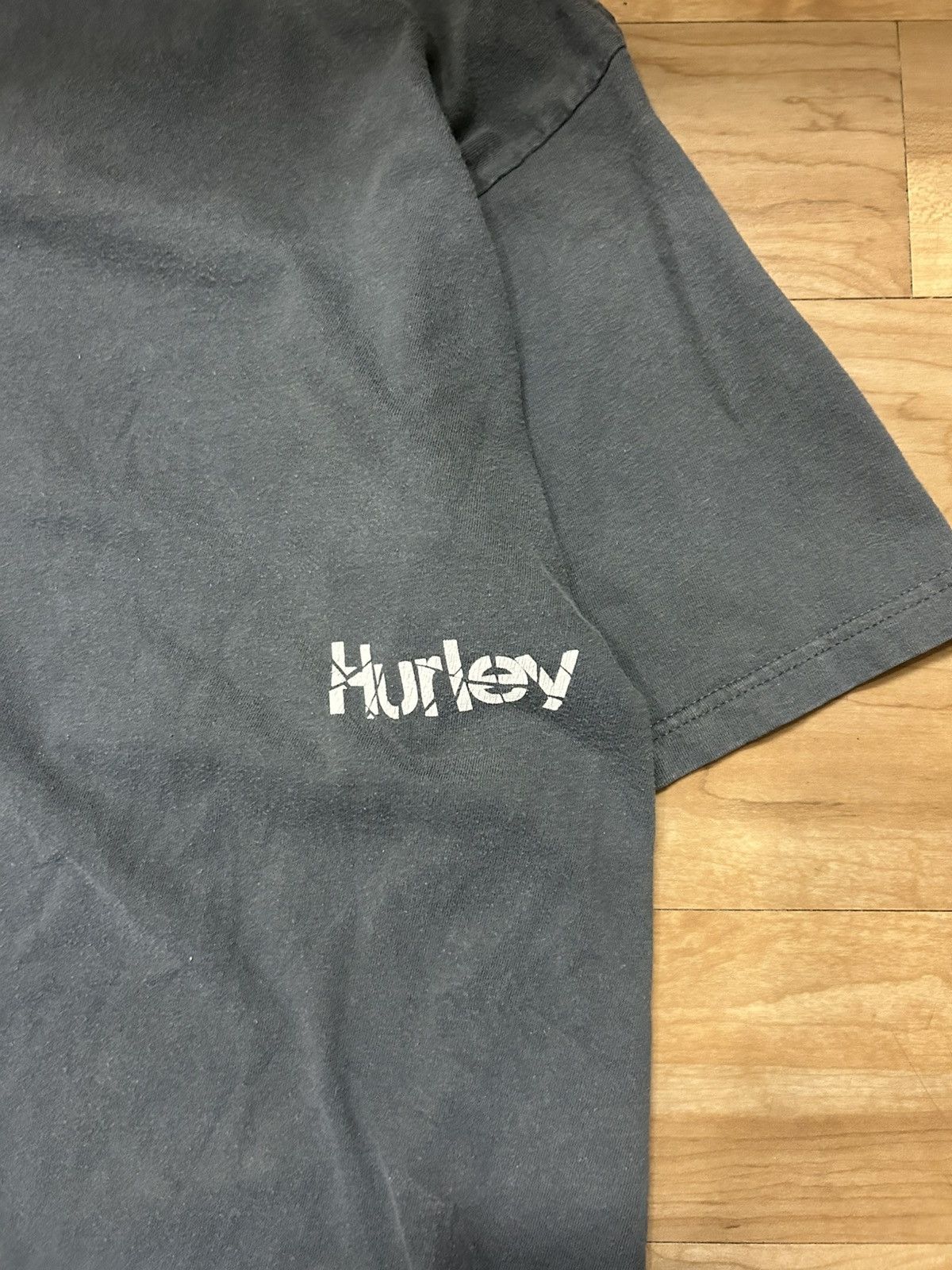Hurley Vintage Hurley Tee Size US L / EU 52-54 / 3 - 5 Thumbnail