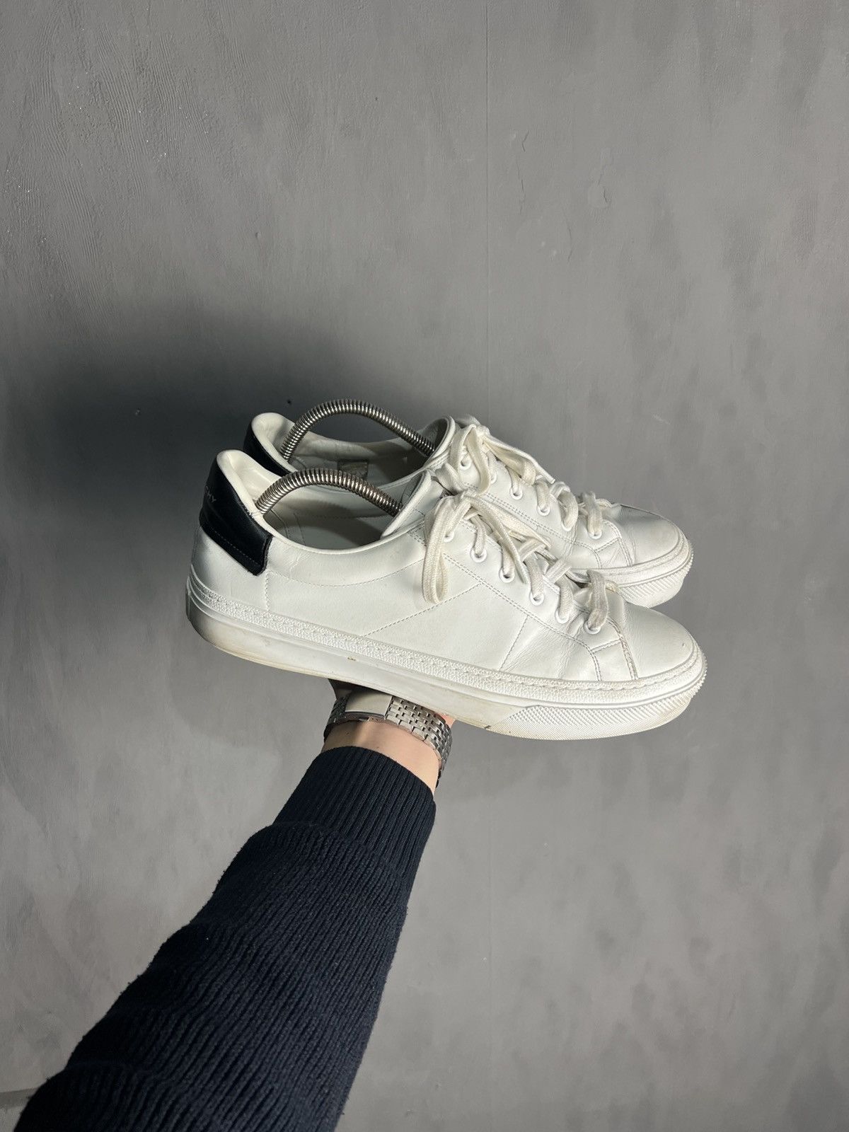Givenchy Givenchy City Sport Sneakers White Size US 10 / EU 43 - 1 Thumbnail
