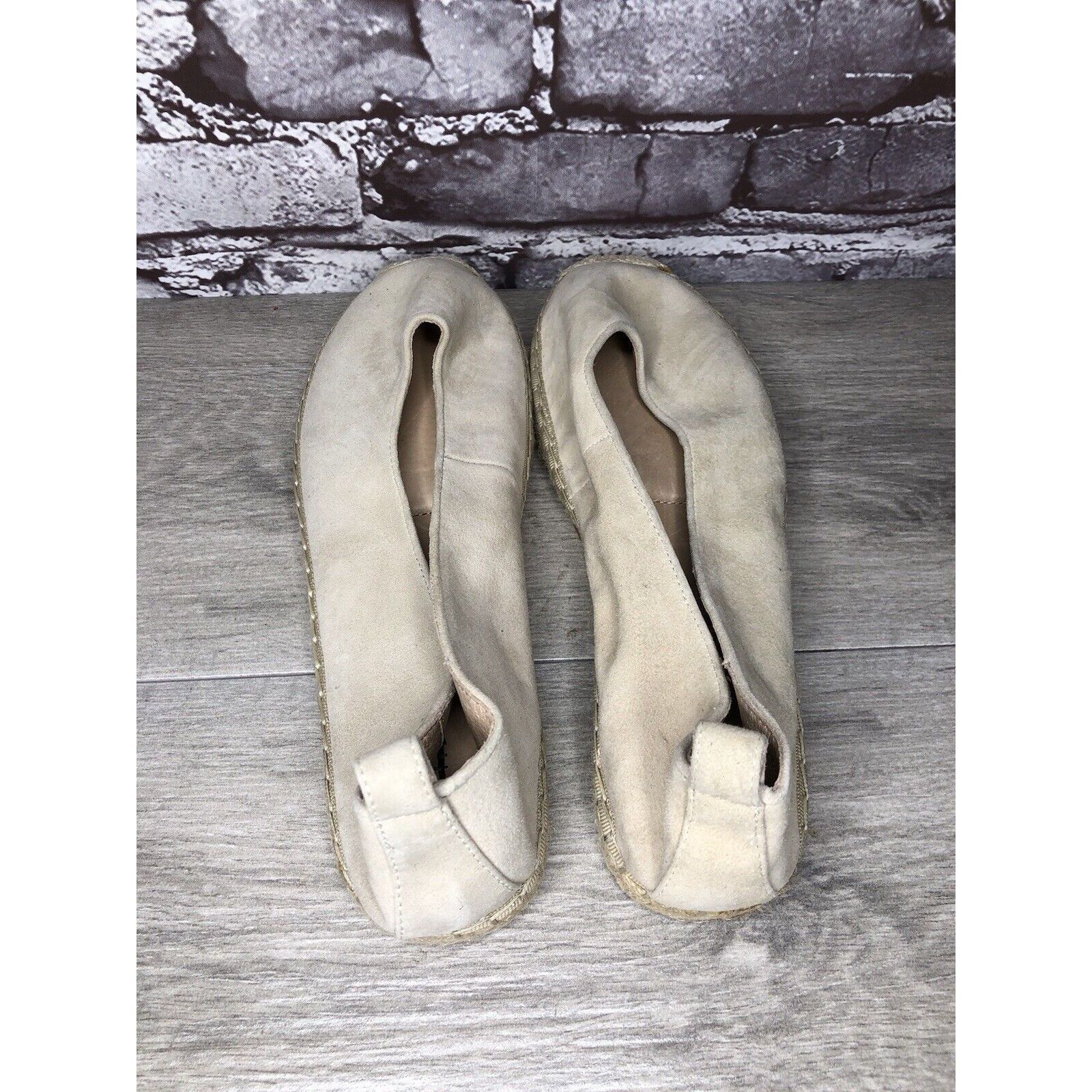 Other J. Jill Ivory Suede Leather Slip On Flats Espadrilles Women’ Size US 9.5 / IT 39.5 - 6 Thumbnail