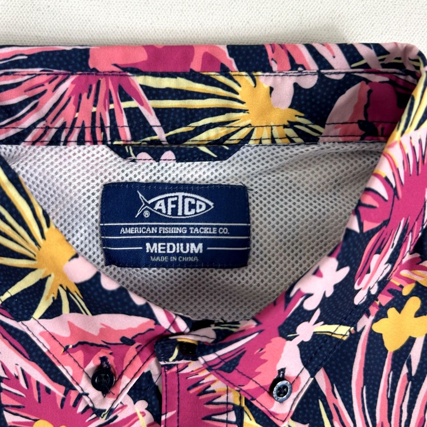 Vintage AFTCO Shirt Mens M Pink Blue Button-Down Short Sleeve Vented Floral Hawaiian Captains Lounge Size US M / EU 48-50 / 2 - 6 Thumbnail