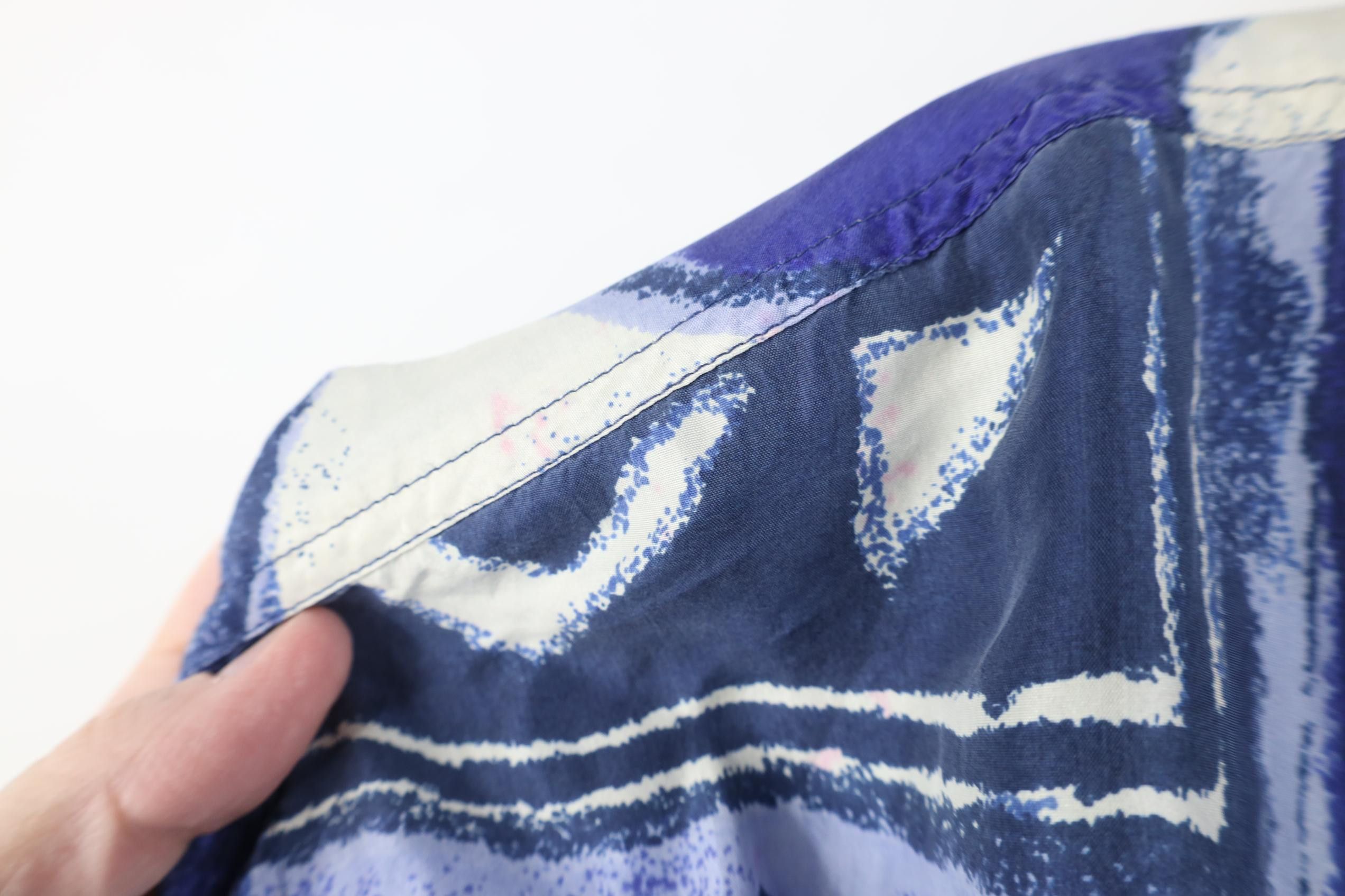 Vintage Vintage 90s Streetwear Silk Long Sleeve Collared Shirt Size US L / EU 52-54 / 3 - 6 Thumbnail