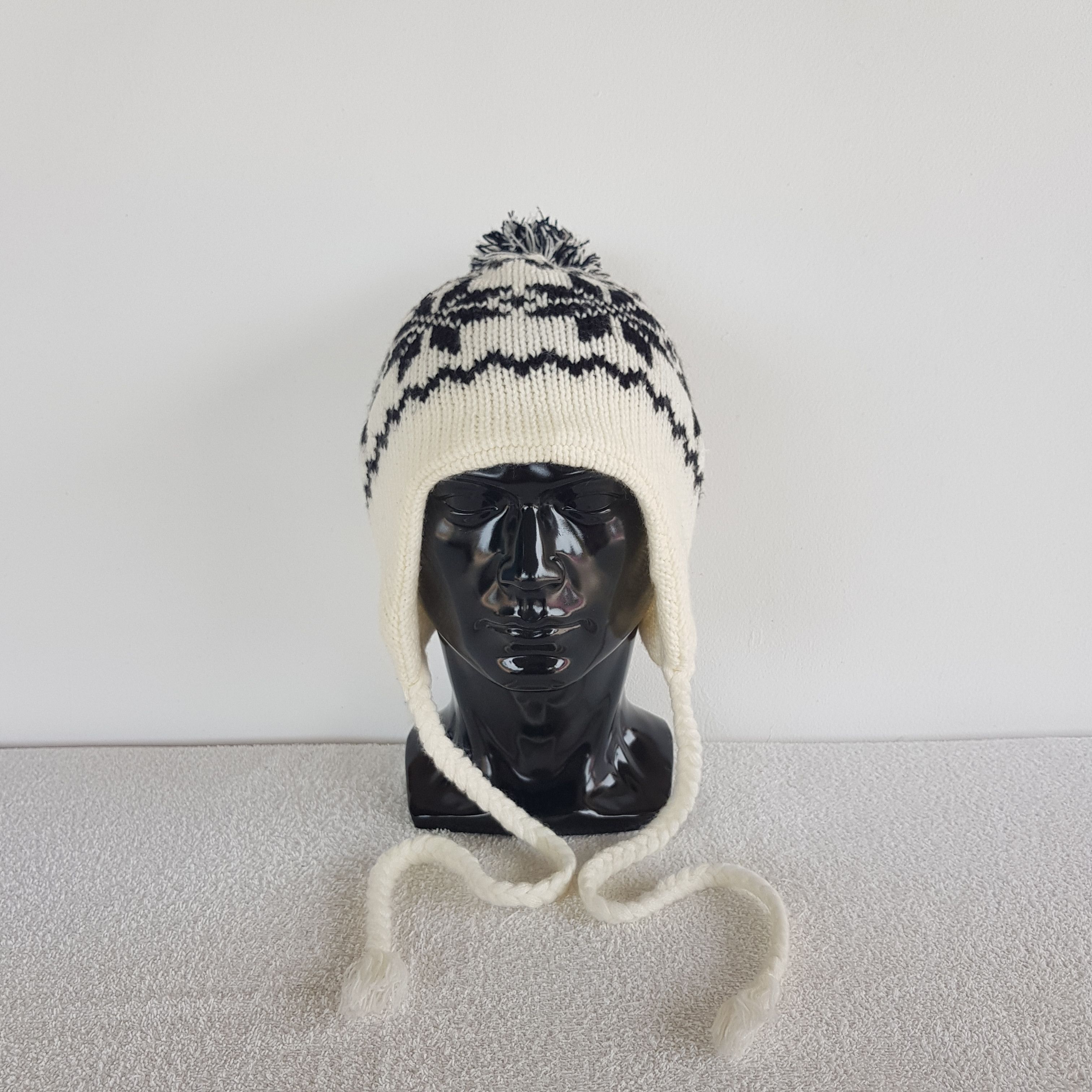 Other Vintage Christmas Earflap Beanie Ribbed Knit now Caps Hats. Size ONE SIZE - 3 Thumbnail