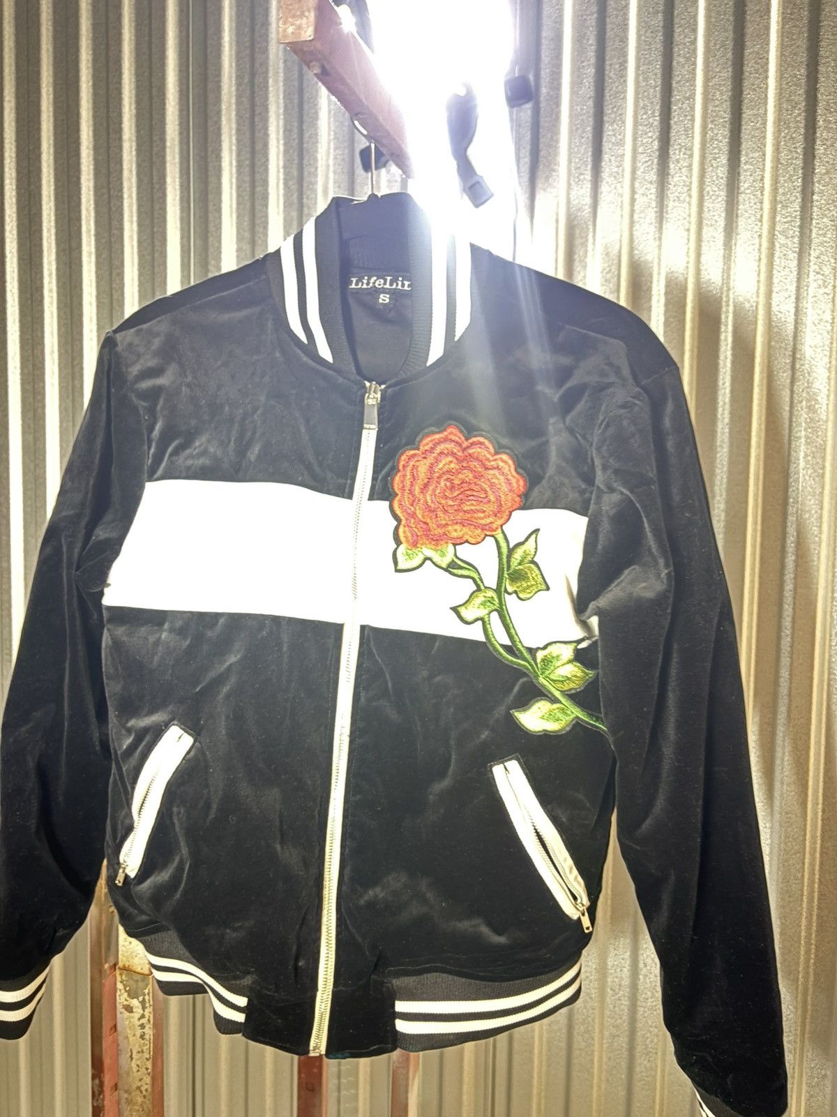 Other Lifeline black and white bomber jacket with rose embroidery Size S / US 4 / IT 40 - 2 Thumbnail