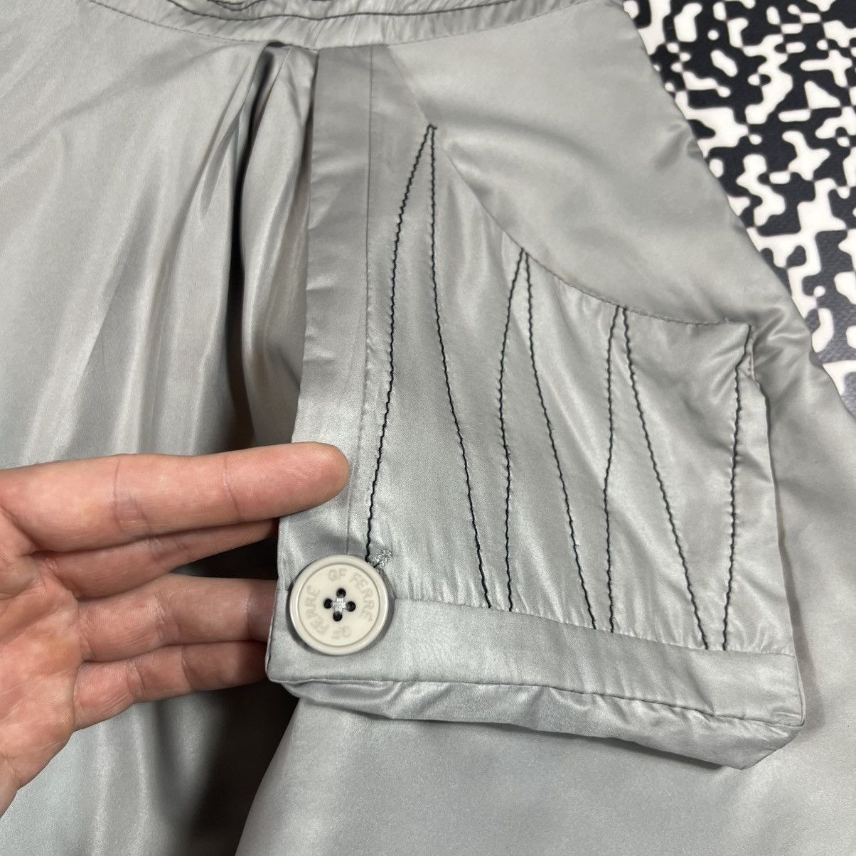 GF Ferre Vintage Y2K GF FERRE Gianfranco Flared Mini Skirt Luxury Size 26" / US 2 / IT 38 - 15 Thumbnail