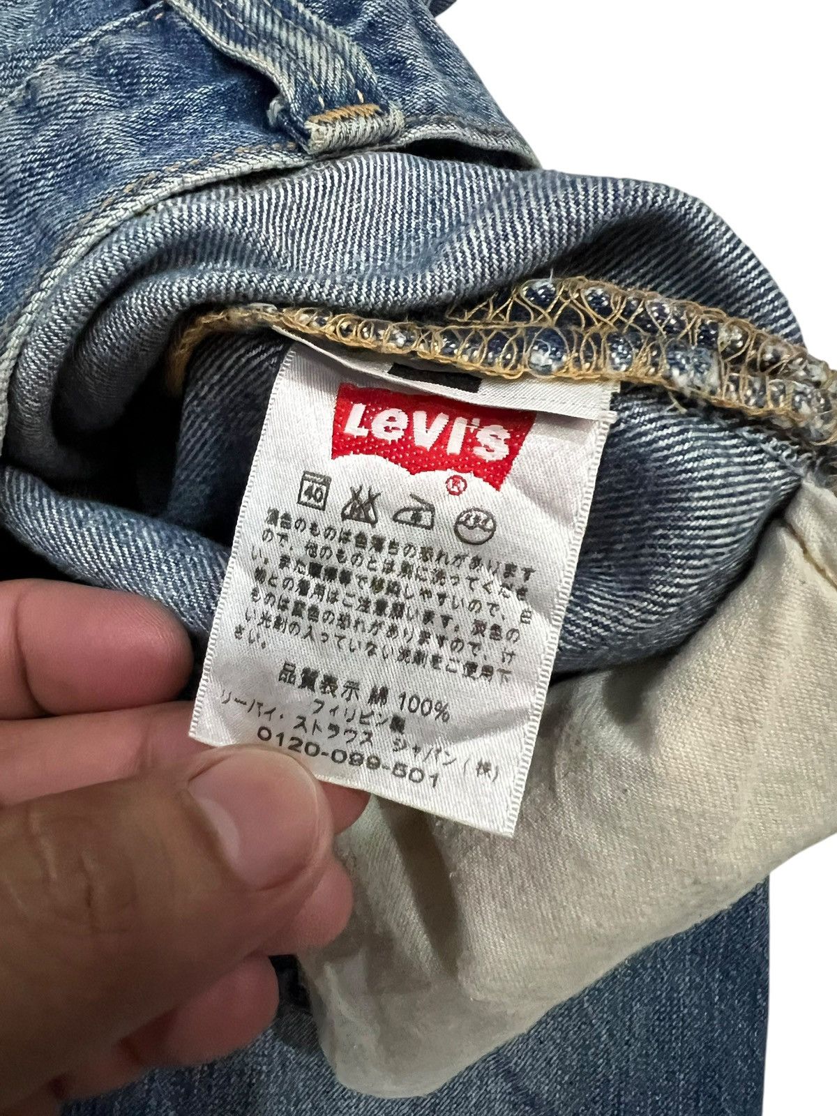 Levi's Vintage Levis 501 Distress Clawmark Jean Size US 28 / EU 44 - 20 Thumbnail