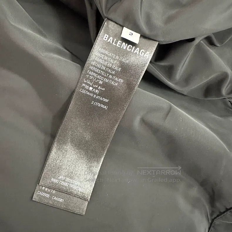 Balenciaga Balenciaga Collar Lapel Oversized Logo Solid Color Fleece Size US M / EU 48-50 / 2 - 5 Thumbnail