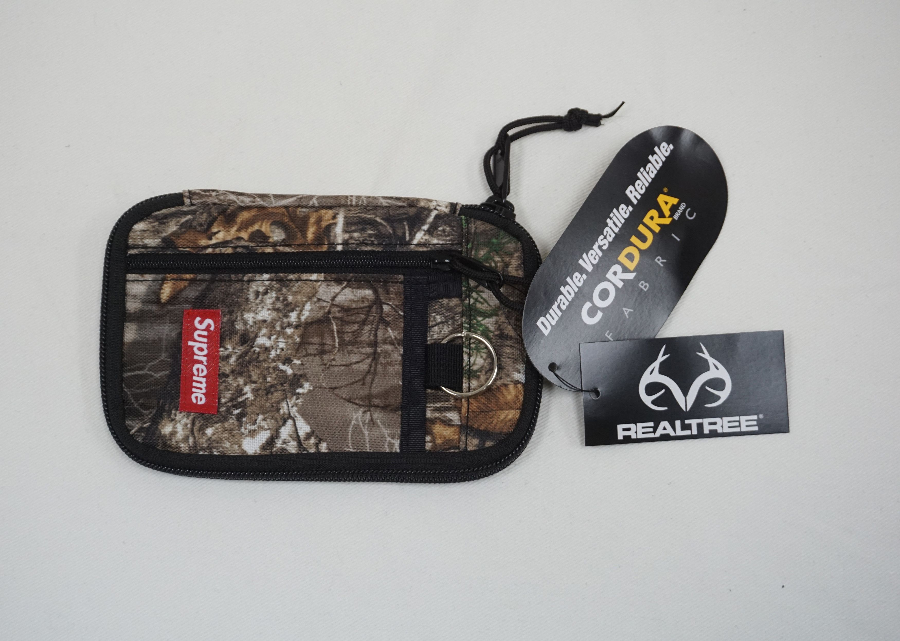 Supreme Supreme Small Zip Pouch Real Tree Camo Size ONE SIZE - 5 Thumbnail