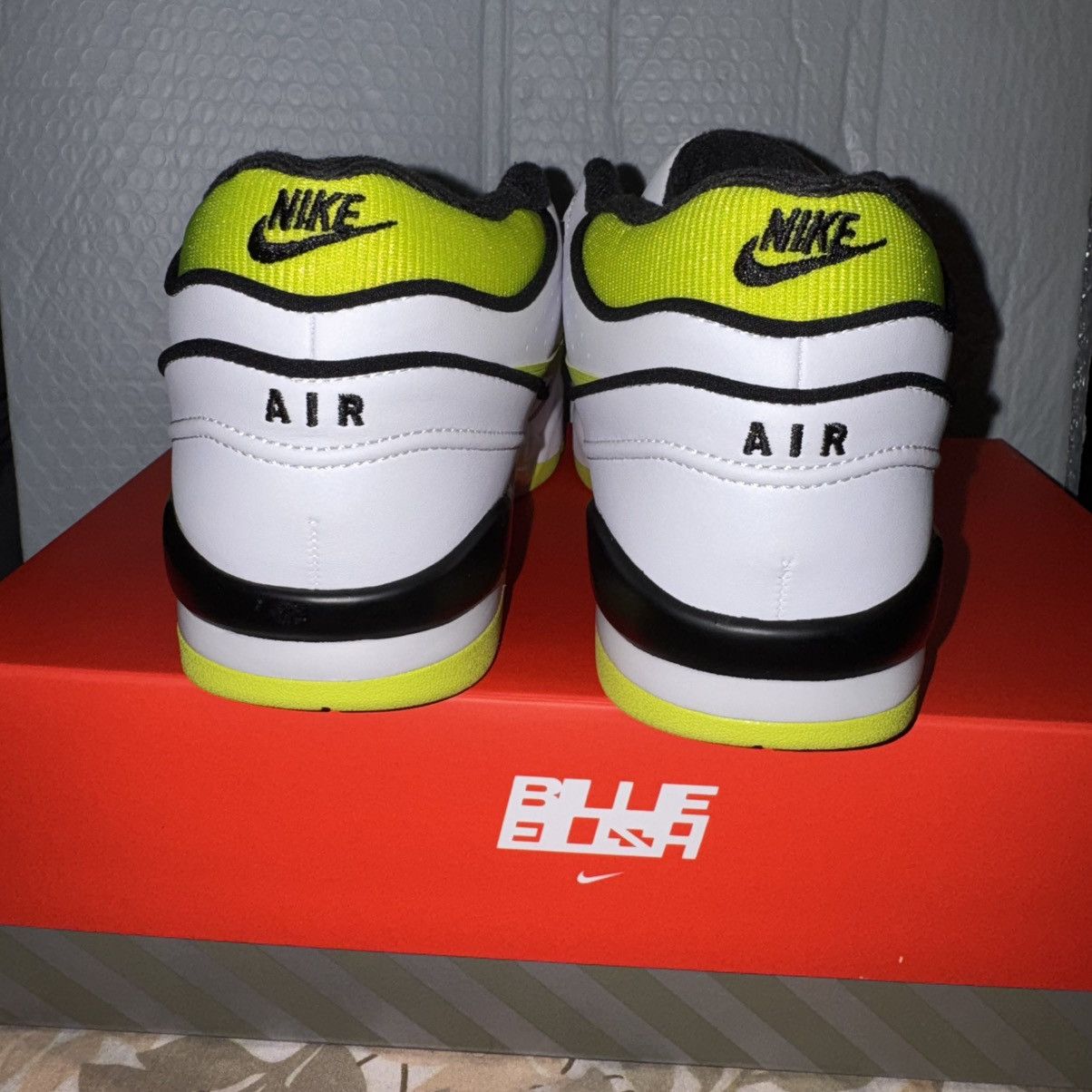 Nike Nike AAF88 SP White Venom Green Men’s Size 11 Size US 11 / EU 44 - 6 Thumbnail