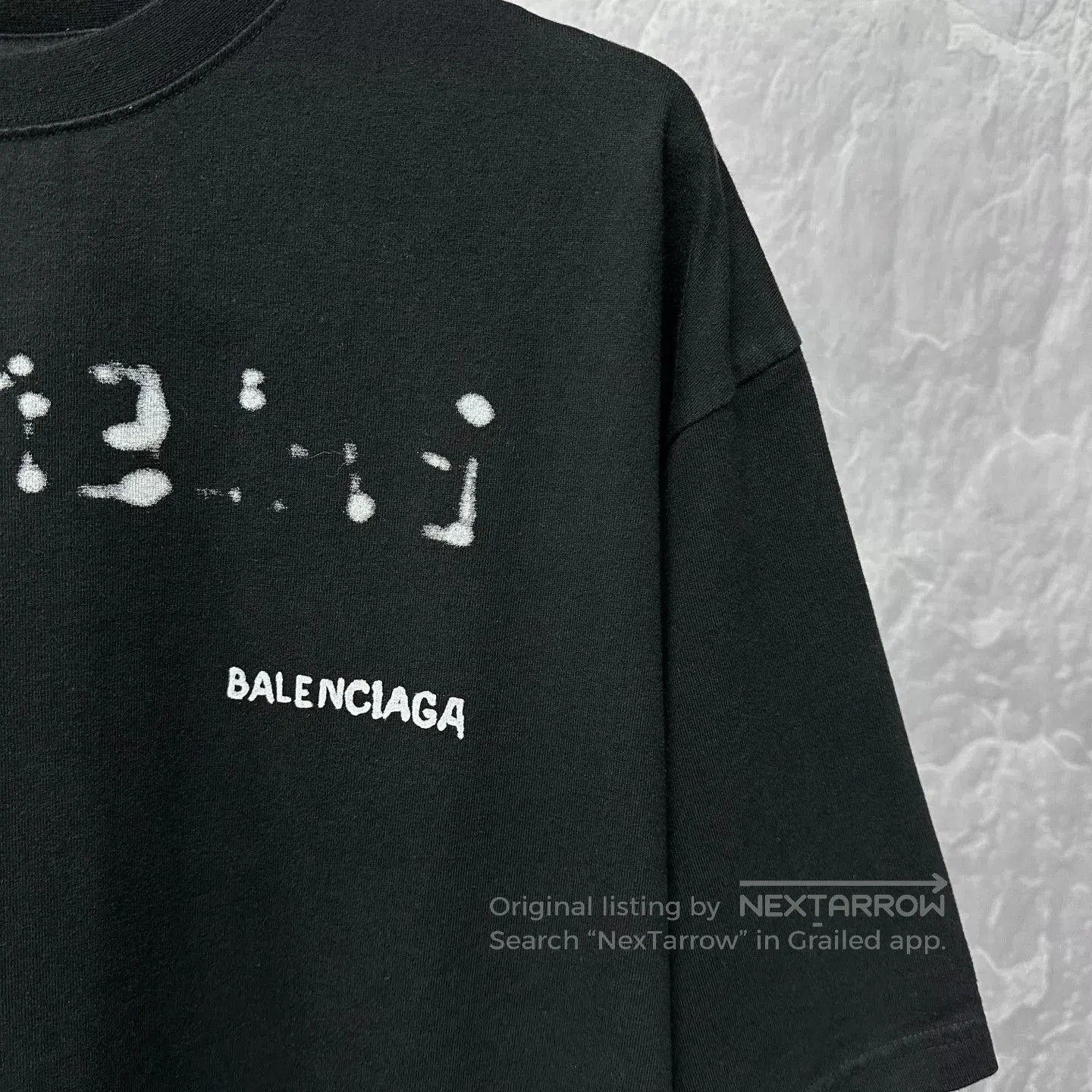 Balenciaga balenciaga blur logo print short sleeve tee. Size US L / EU 52-54 / 3 - 3 Thumbnail