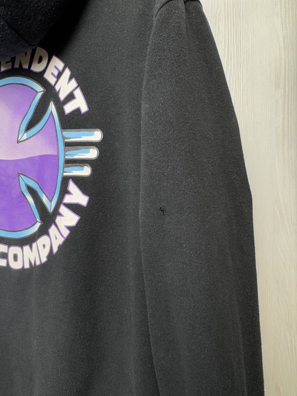 Independent Truck Co. Independent truck co vintage y2k big logo skateboard hoodie Size US S / EU 44-46 / 1 - 7 Thumbnail