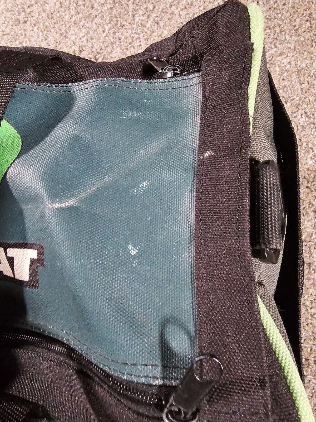 Designer arctic cat 20" Duffel bag Carry On Green Size ONE SIZE - 3 Thumbnail