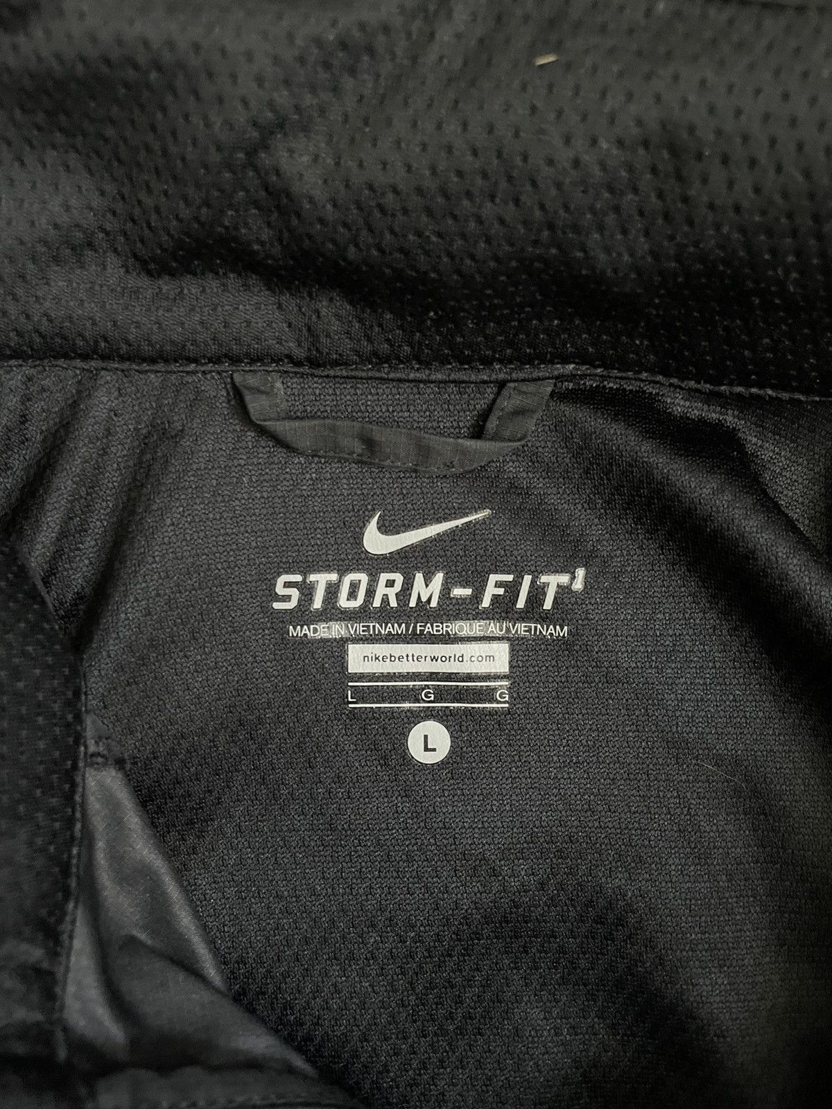 Nike × Vintage Vintage Nike StormFit Jacket Size US L / EU 52-54 / 3 - 4 Thumbnail