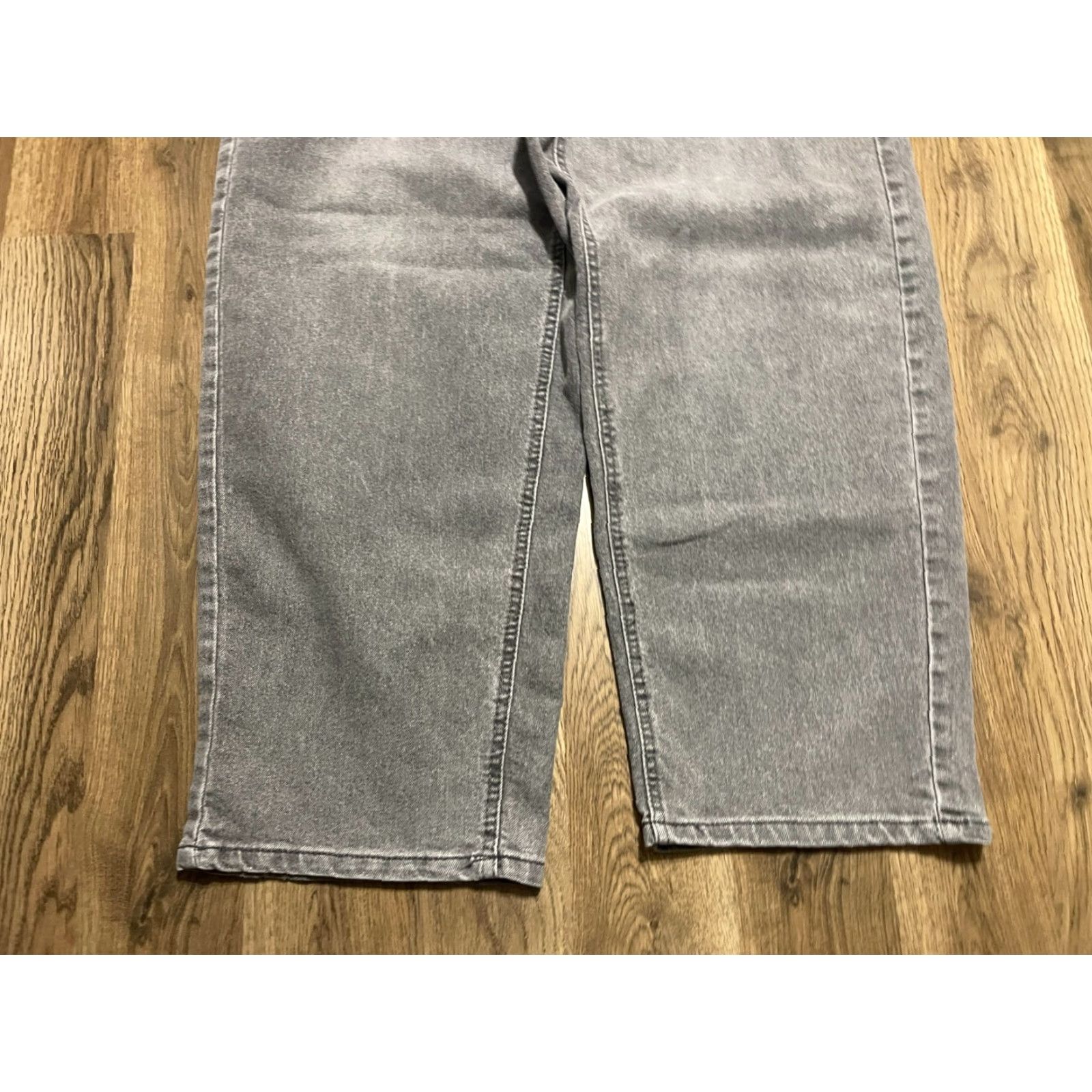 Vintage No Boundaries Jeans Women's 8 Gray Denim Straight Leg Pockets Jeans Size 30" / US 8 / IT 44 - 3 Thumbnail