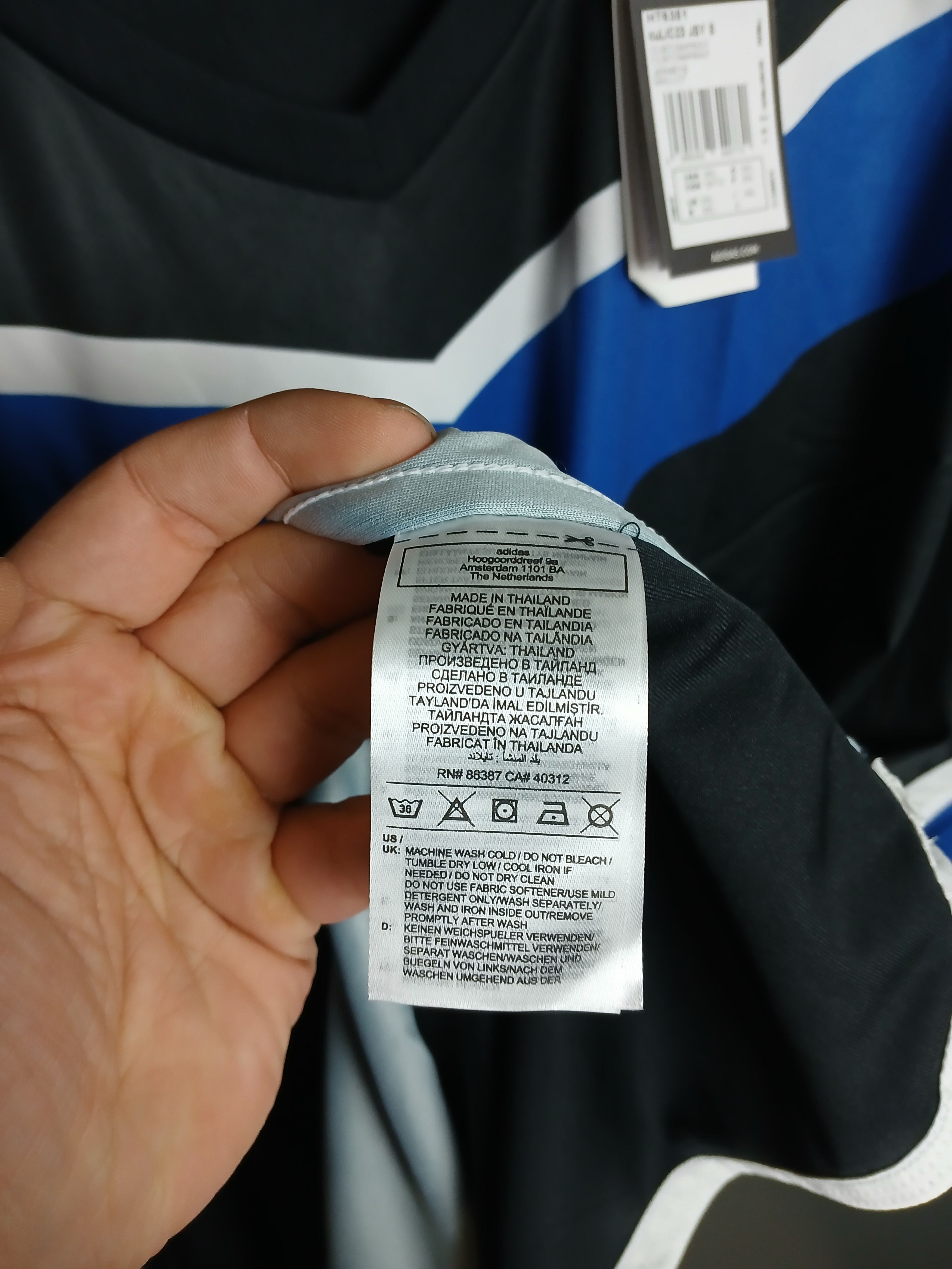 Adidas XXXL New Adidas T-Shirt Size US XXL / EU 58 / 5 - 6 Thumbnail