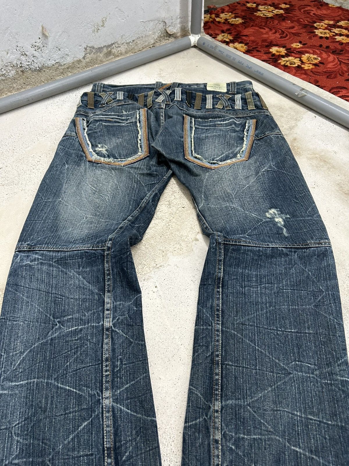 Japanese Brand Vintage Dominate Double Waist Whisker Clawn Mark Distressed Size US 35 - 14 Thumbnail