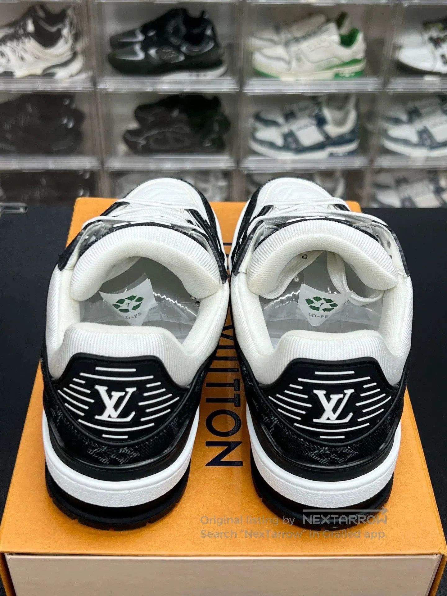 Louis Vuitton lv trainer black and white sneakers size 37.5. Size US 5.5 / IT 35.5 - 7 Thumbnail