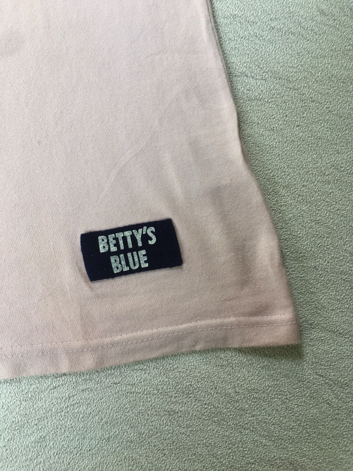 Hysteric Glamour 2000s Betty’s Blue Tshirt Size M / US 6-8 / IT 42-44 - 3 Thumbnail