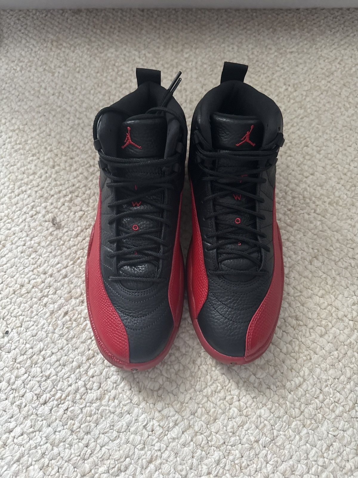 Jordan Brand × Nike Jordan 12 Retro Flu Game 2025 Size US 10.5 / EU 43-44 - 3 Thumbnail