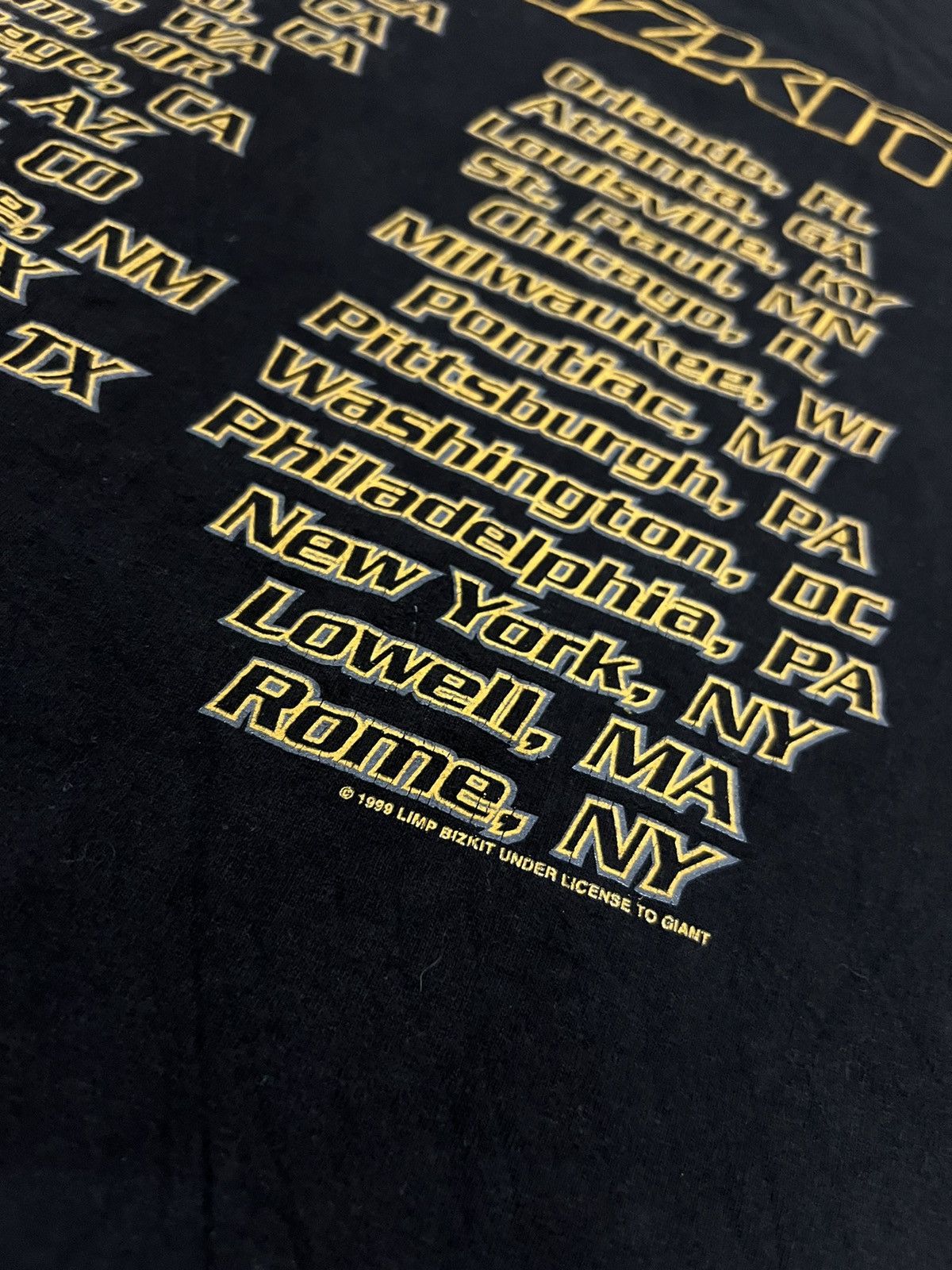 Band Tees × Vintage Vintage RARE LIMP BIZKIT Limptropolis 1999 Tour Giant Tees Size US M / EU 48-50 / 2 - 5 Thumbnail