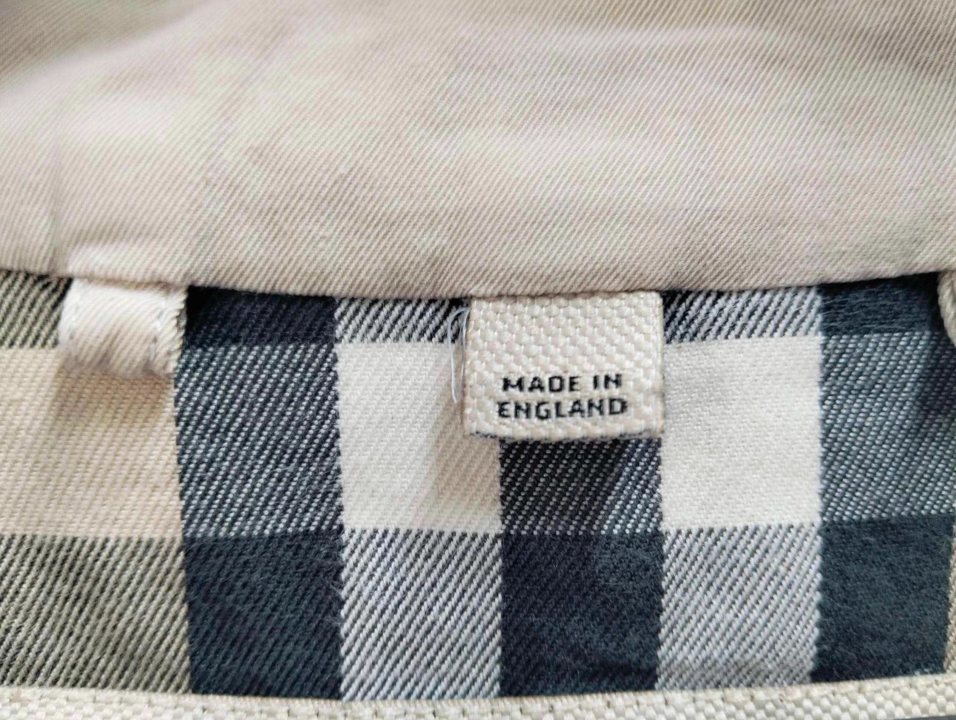 Burberry Burberry double-breasted trench coat size 50 95new Size US M / EU 48-50 / 2 - 5 Thumbnail
