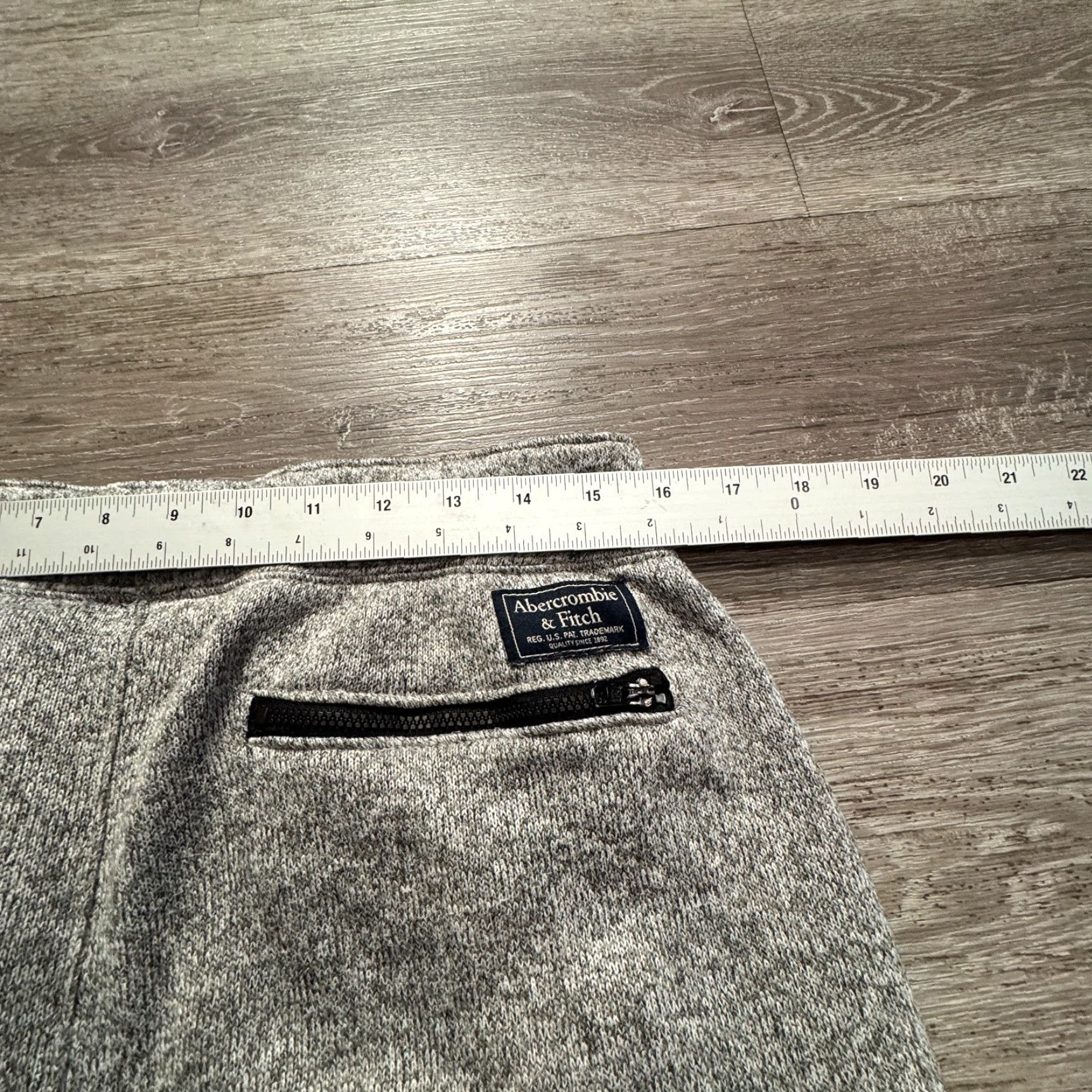 Abercrombie & Fitch Abercrombie & Fitch Pants Mens Large Gray Sweatpants Jogger Fleece Lounge 32x28 Size US 33 - 7 Thumbnail