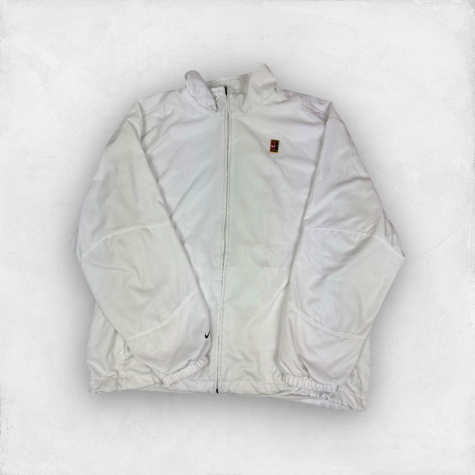 Japanese Brand × Nike × Vintage Nike Womens White Full Zip Pockets Active Sport Jacket Large Size L / US 10 / IT 46 - 1 Thumbnail