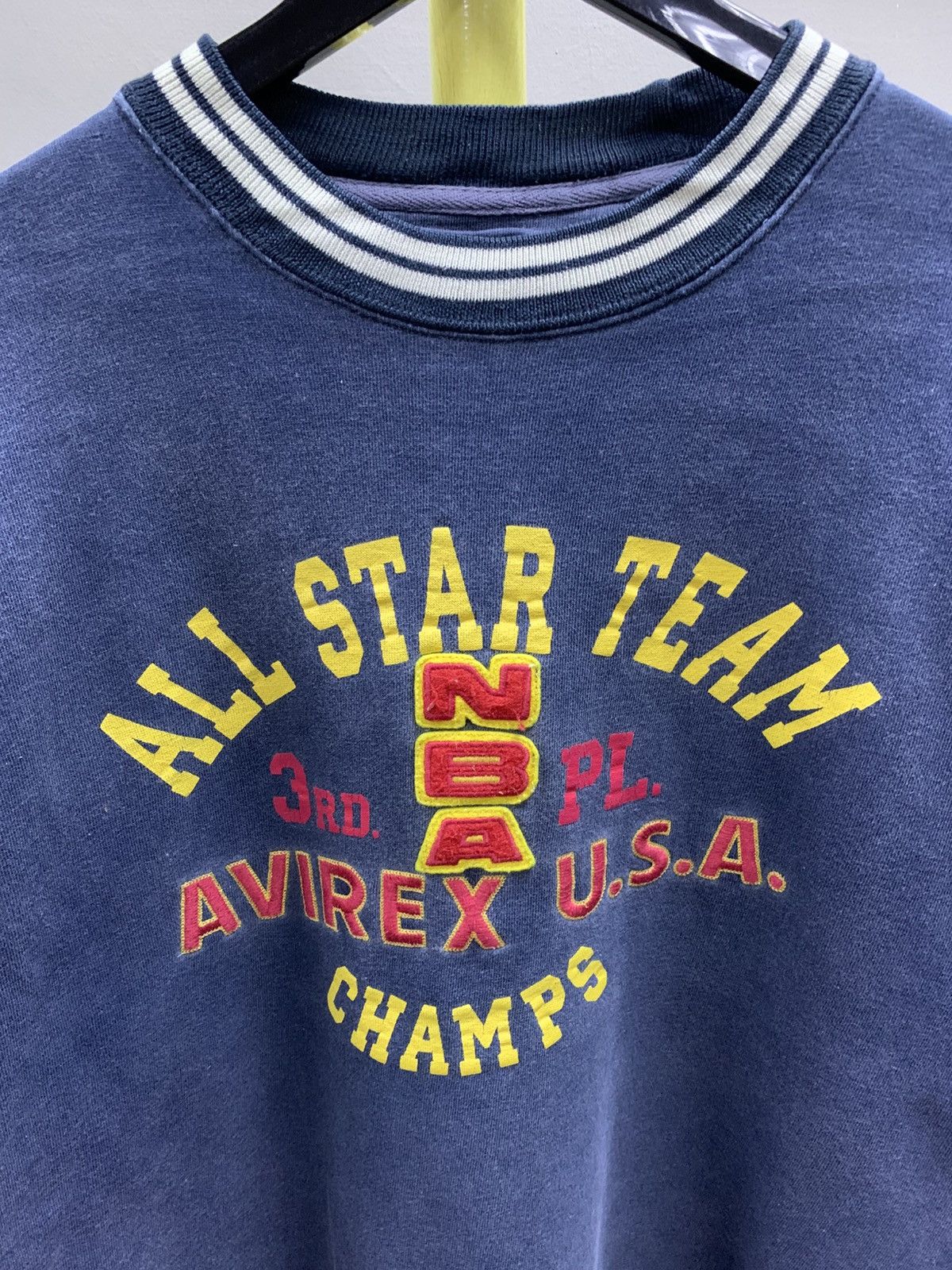 Avirex VINTAGE AVIREX ALL STAR TEAM NBA CHAMPS SWEATSHIRT Size US L / EU 52-54 / 3 - 2 Thumbnail