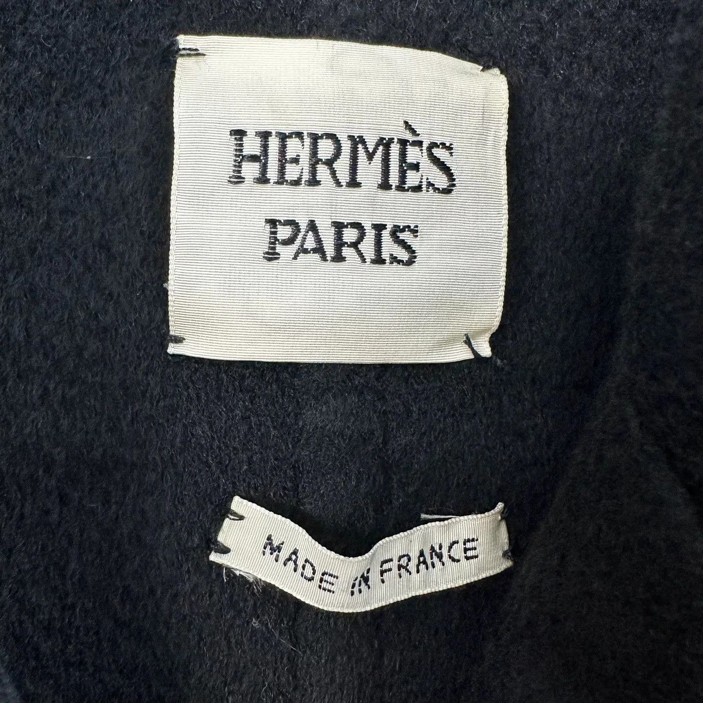 Hermes Hermes Women's Black Short Wool Cashmere Coat. Size XS / US 0-2 / IT 36-38 - 4 Thumbnail