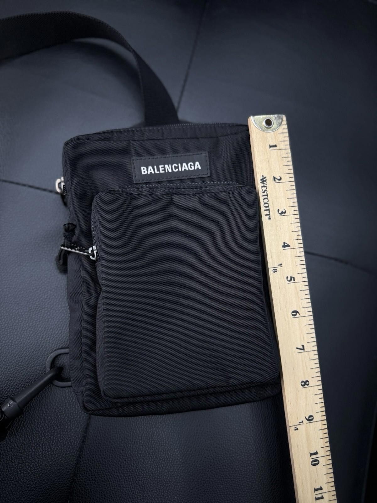 Balenciaga BALENCIAGA Explorer Shoulder Bag Black Unisex $1000 Retail Size ONE SIZE - 7 Thumbnail