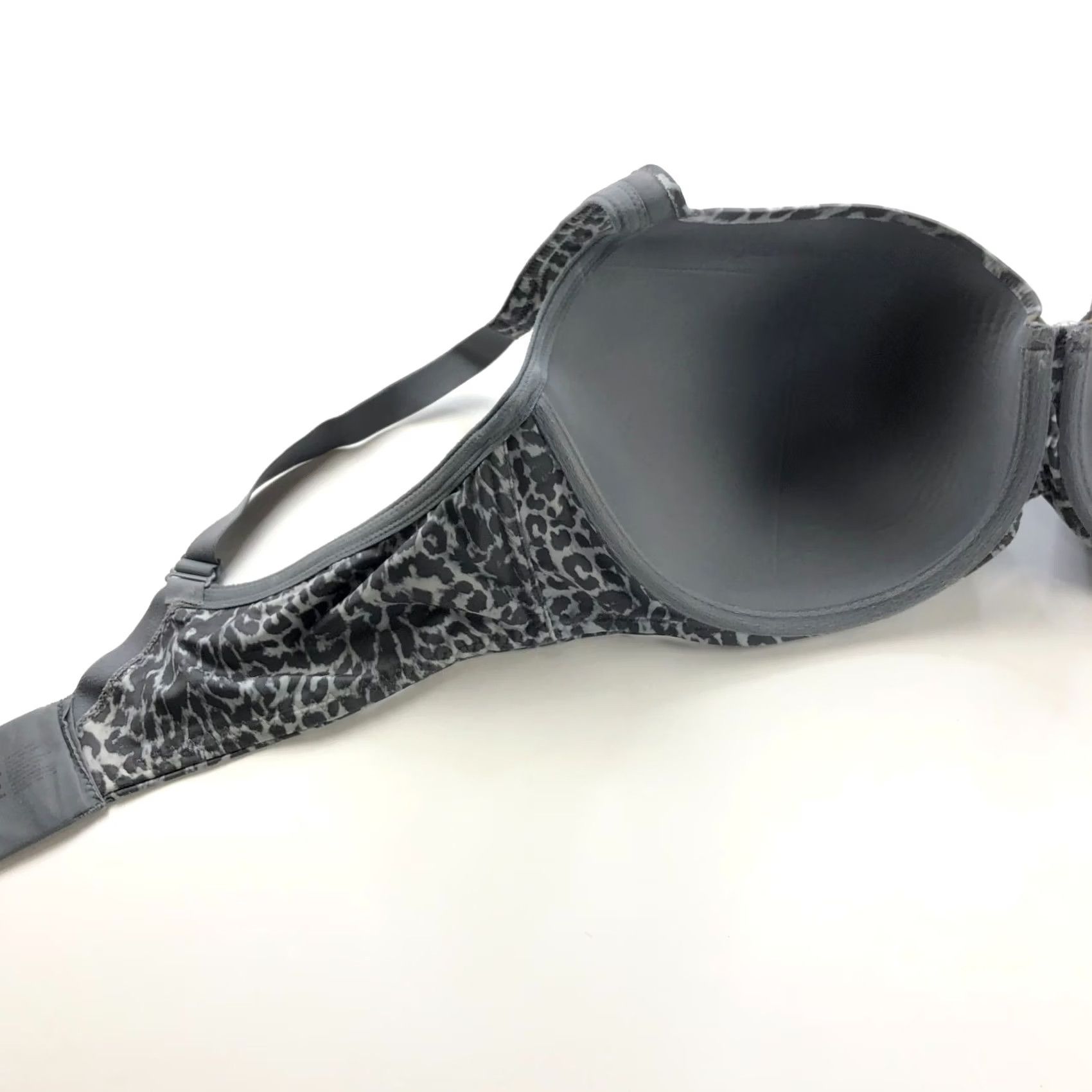Vintage Soma Bra Underwired Padded 42DDD Gray Leopard Cheetah Full Coverage Push Up Size ONE SIZE - 7 Thumbnail