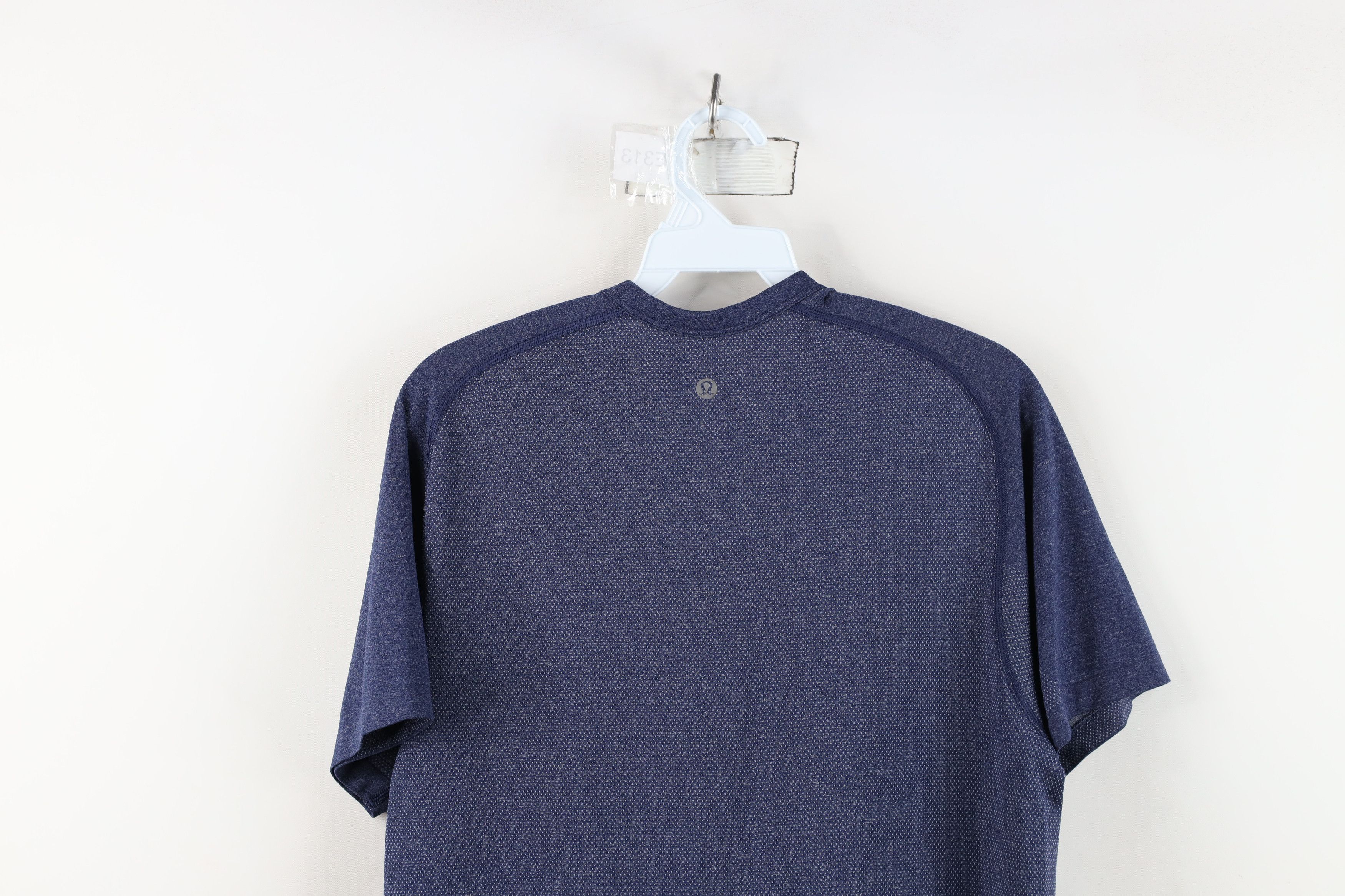 Lululemon Lululemon Vent Tech Short Sleeve Henley T-Shirt Heather Blue Size US S / EU 44-46 / 1 - 14 Thumbnail