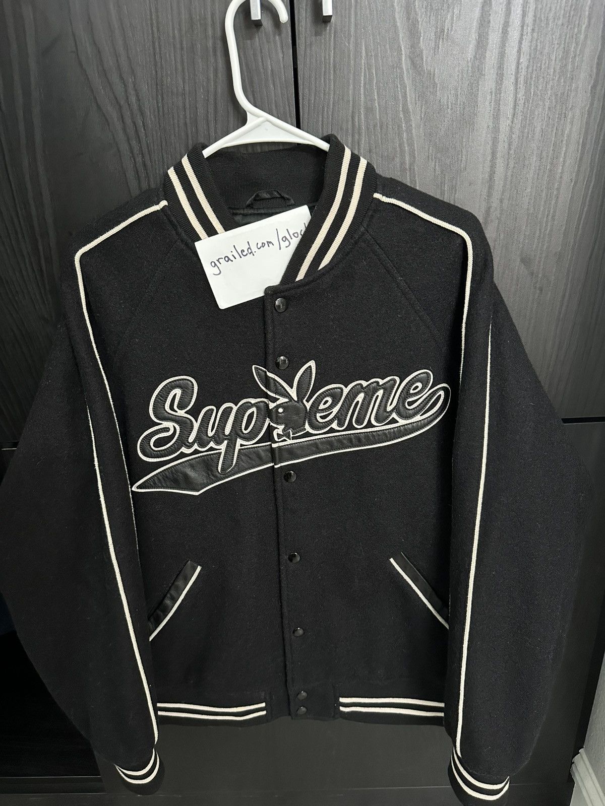 Playboy × Supreme Supreme x Playboy Wool Varsity Jacket Black FW17 Large Size US L / EU 52-54 / 3 - 1 Thumbnail